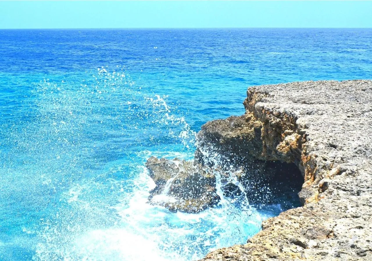 Beach in Addaura Village e Congressi
