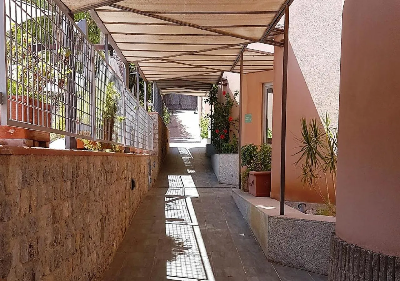 Property building in Addaura Village e Congressi