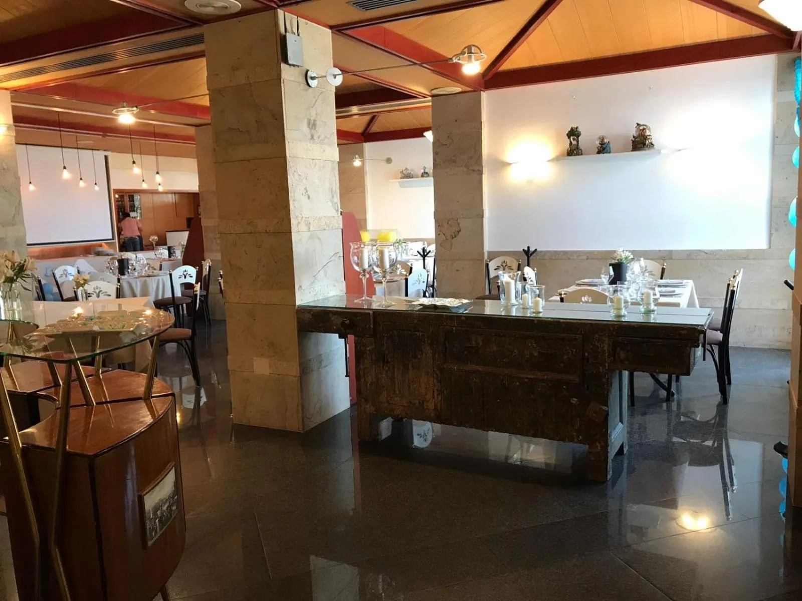 Restaurant/places to eat in Addaura Village e Congressi