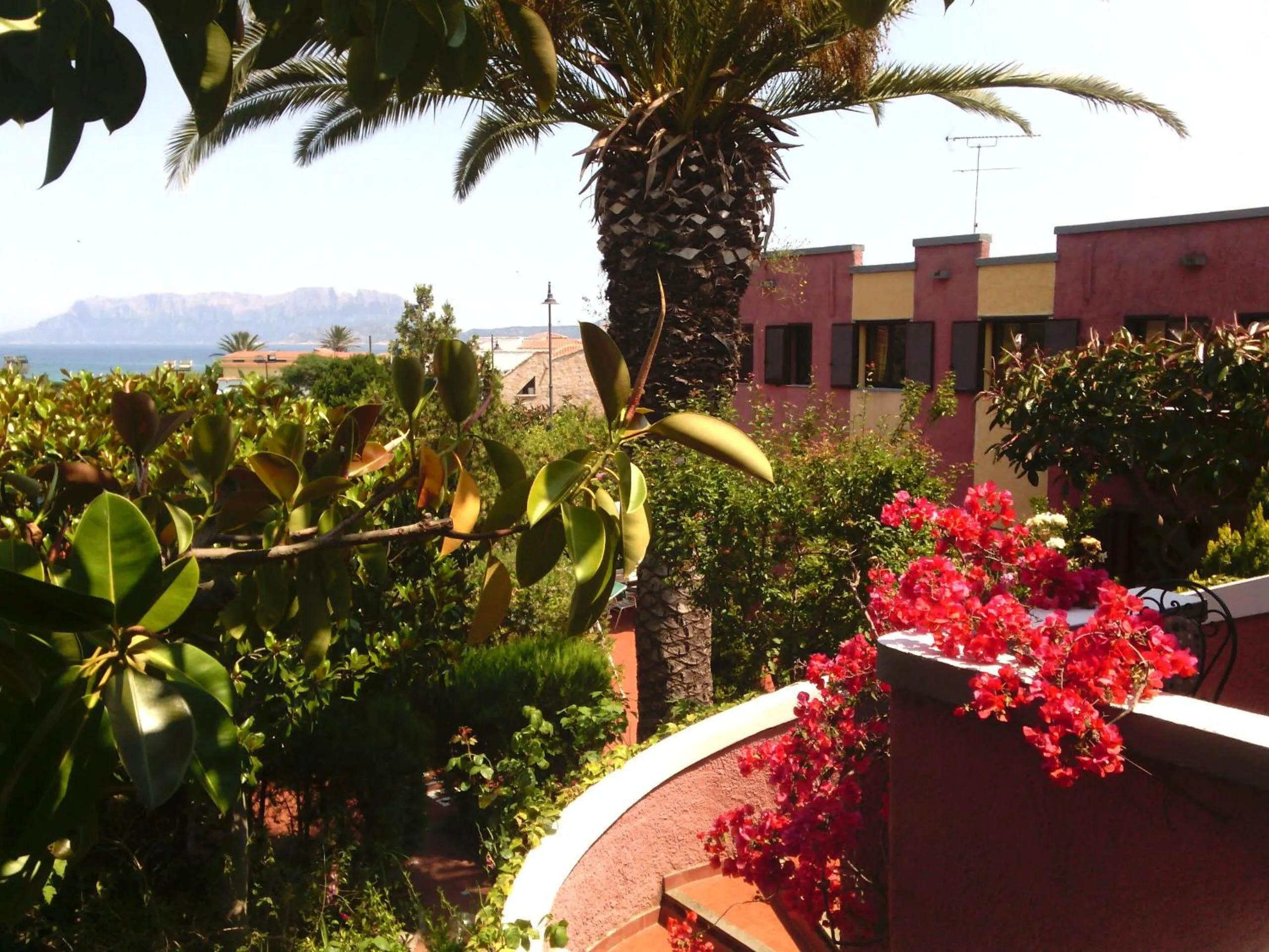 Facade/entrance in Hotel Abbaruja