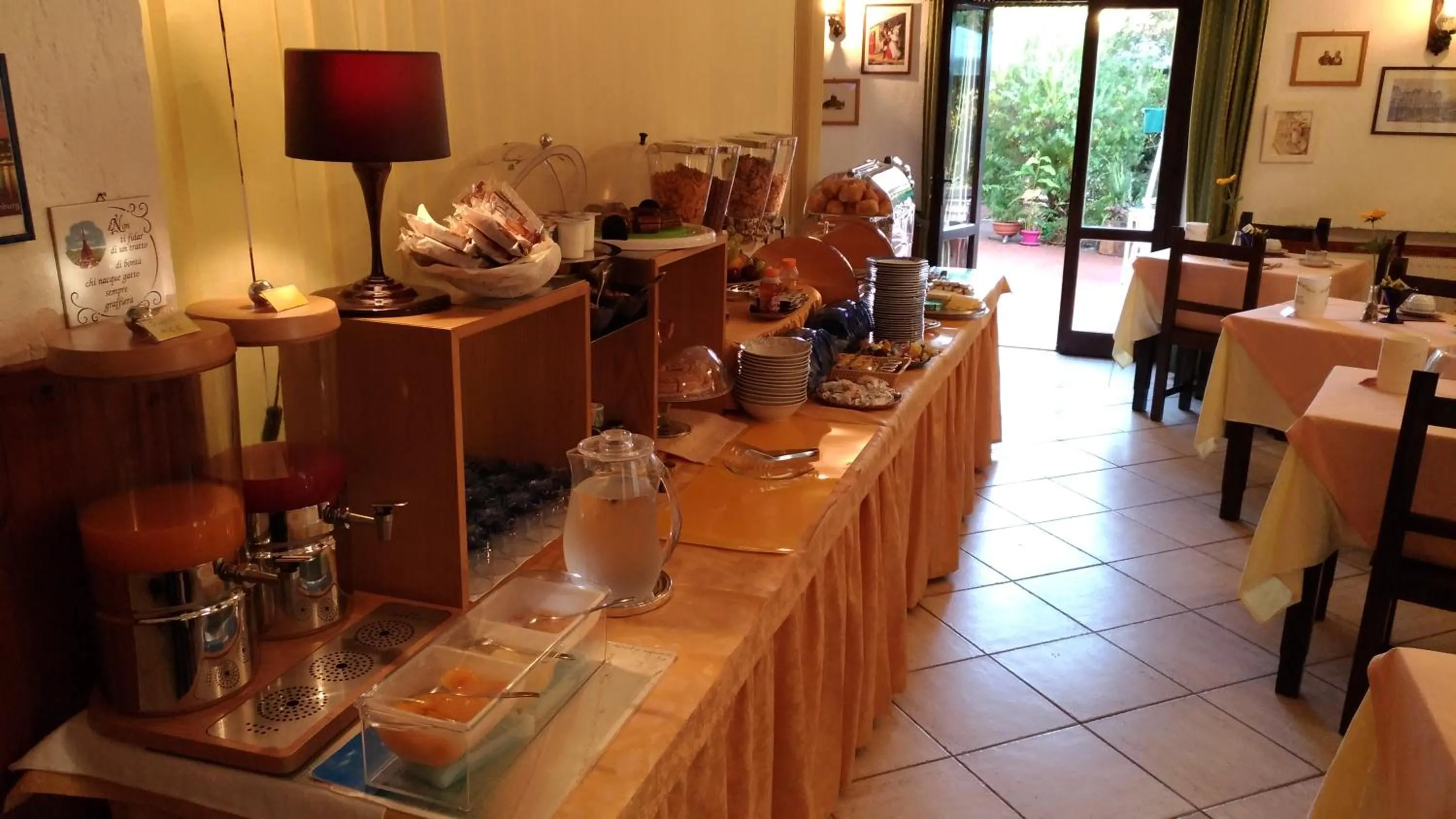 Buffet breakfast in Hotel Abbaruja