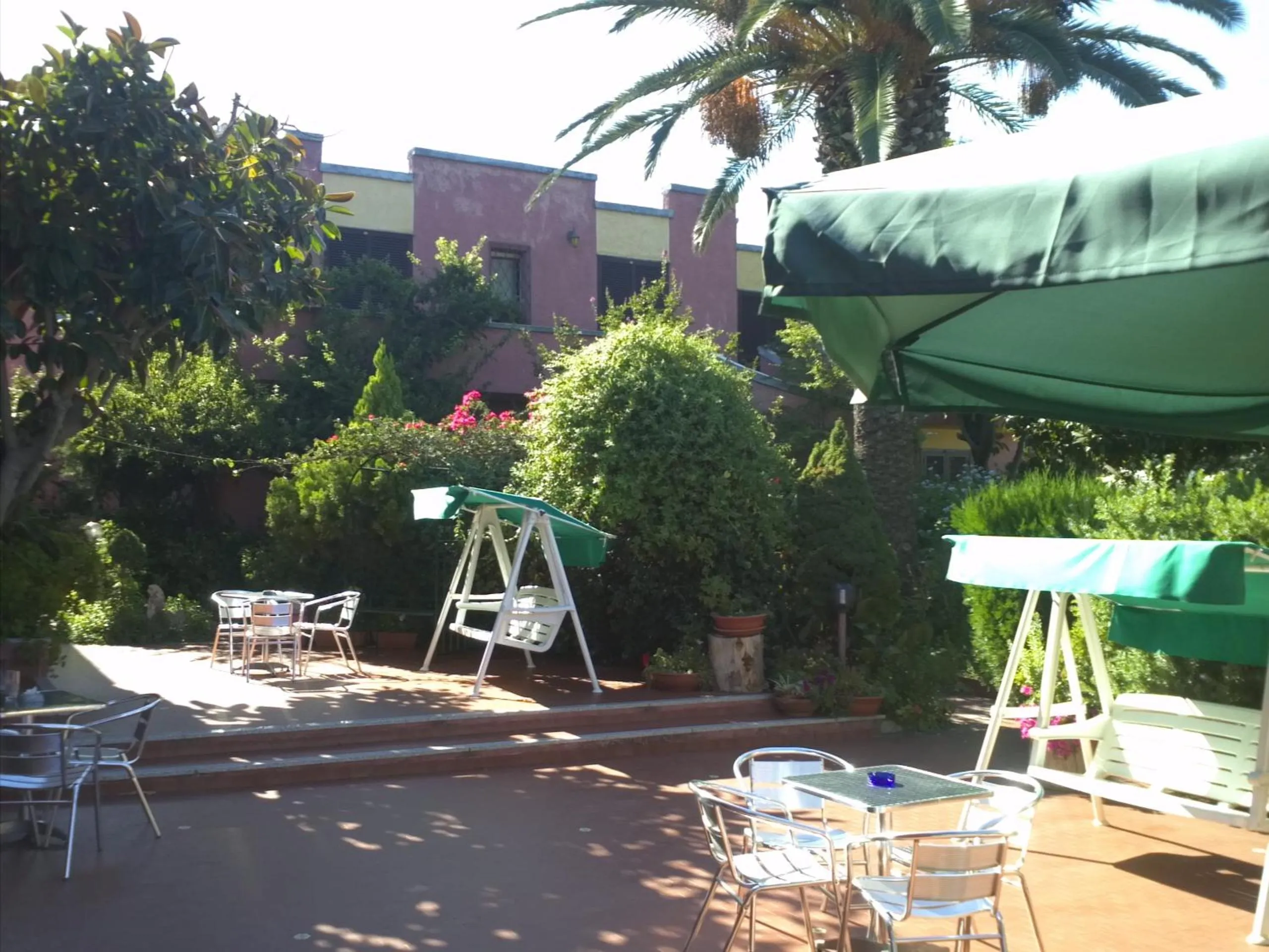 Facade/entrance in Hotel Abbaruja