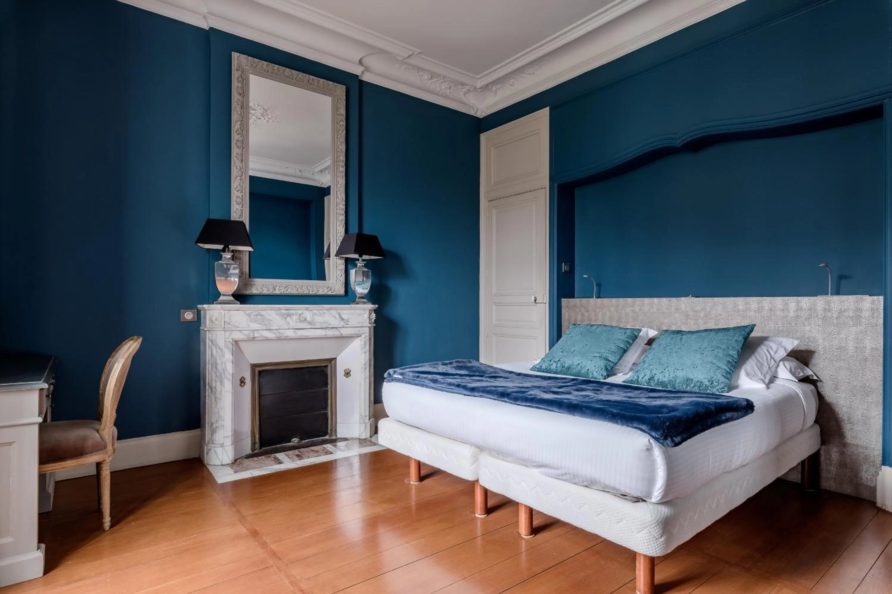 Bedroom, Bed in Les Argentiers - Accès digitalisé