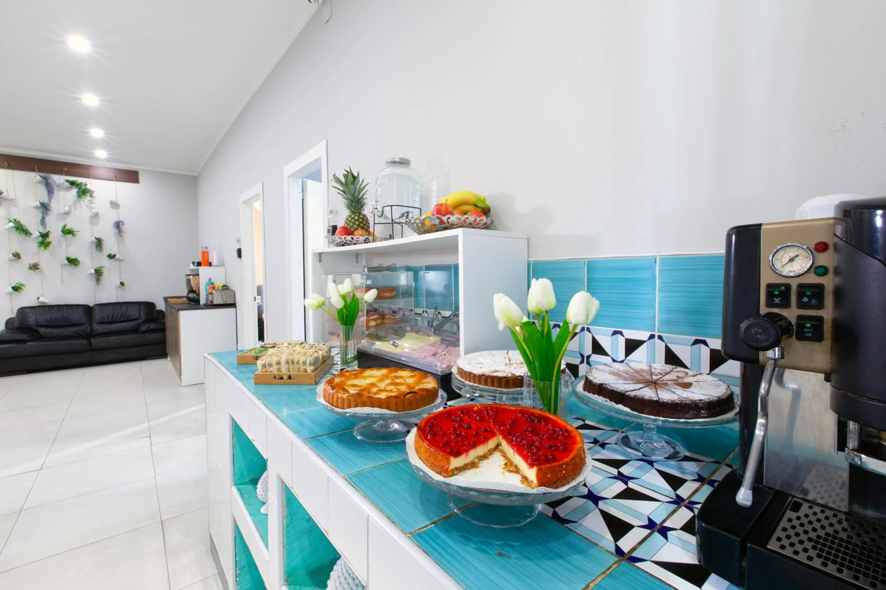 Breakfast in ROYAL ROOMS STATION NAPOLI