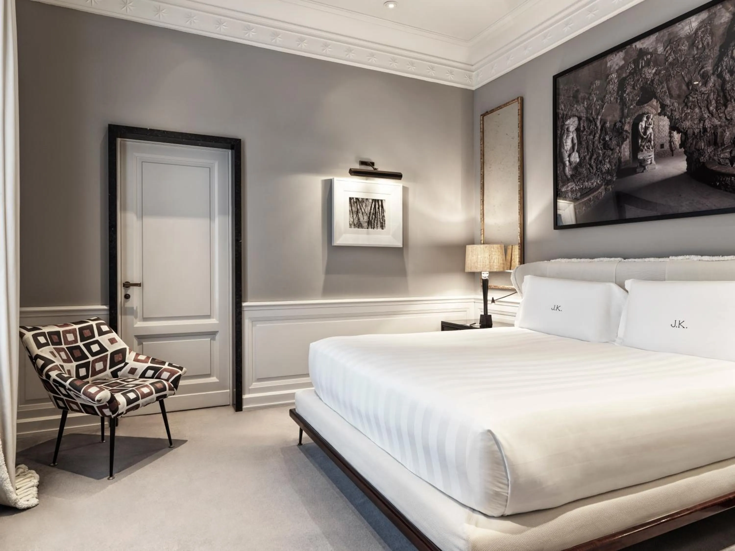 Bedroom, Bed in J.K. Place Roma - The Leading Hotels of the World