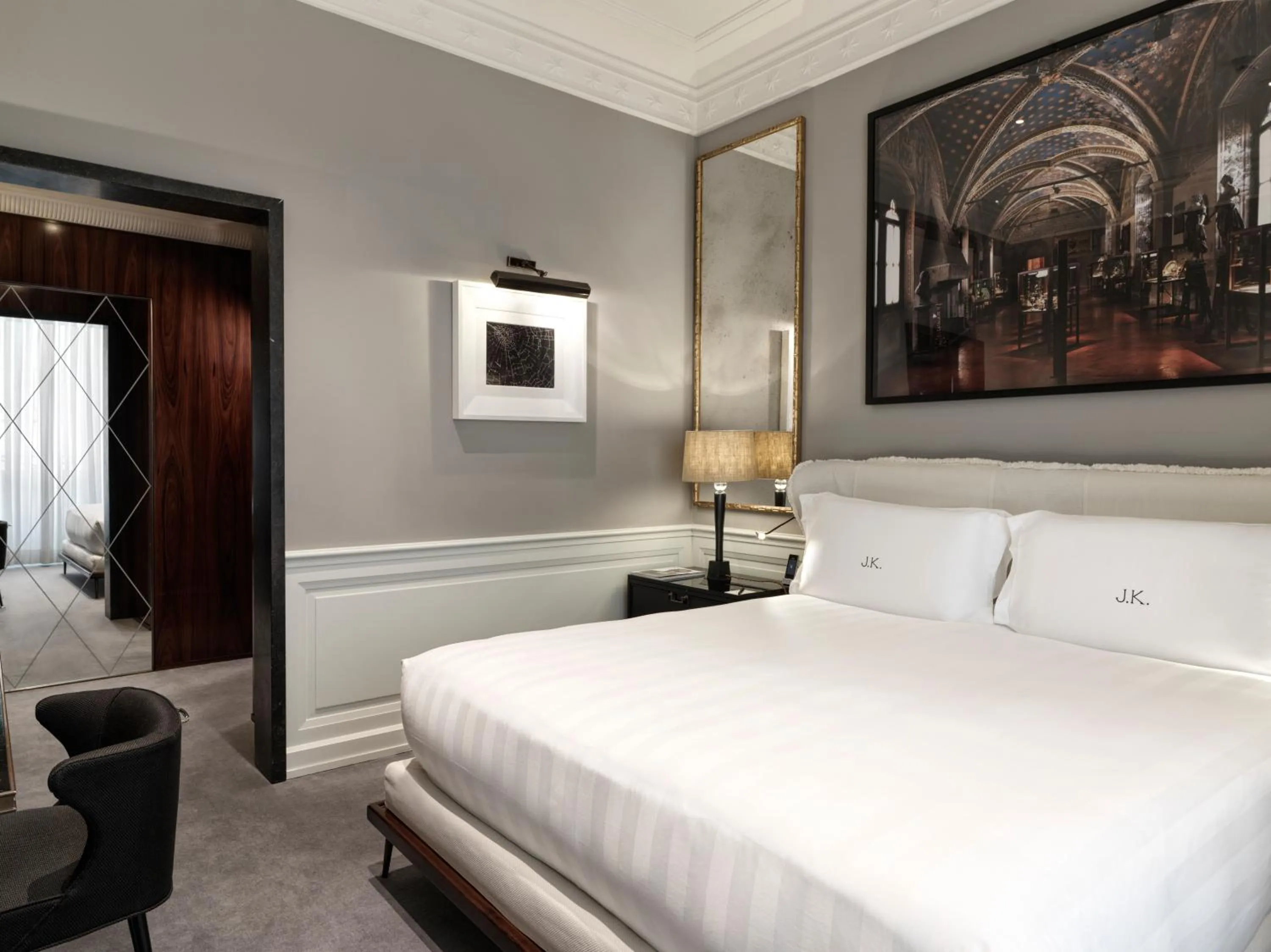 Bedroom, Bed in J.K. Place Roma - The Leading Hotels of the World