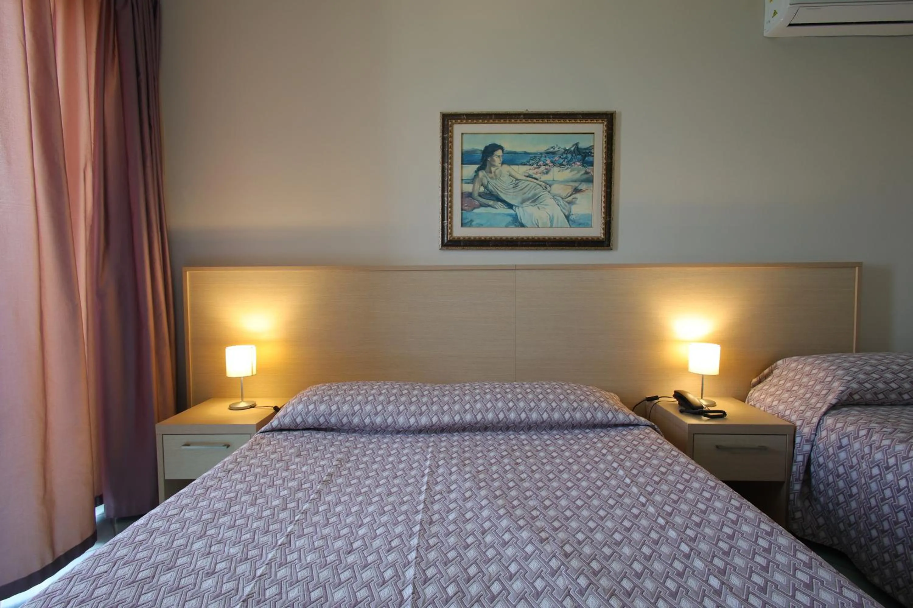 Bed in Hotel Tourist