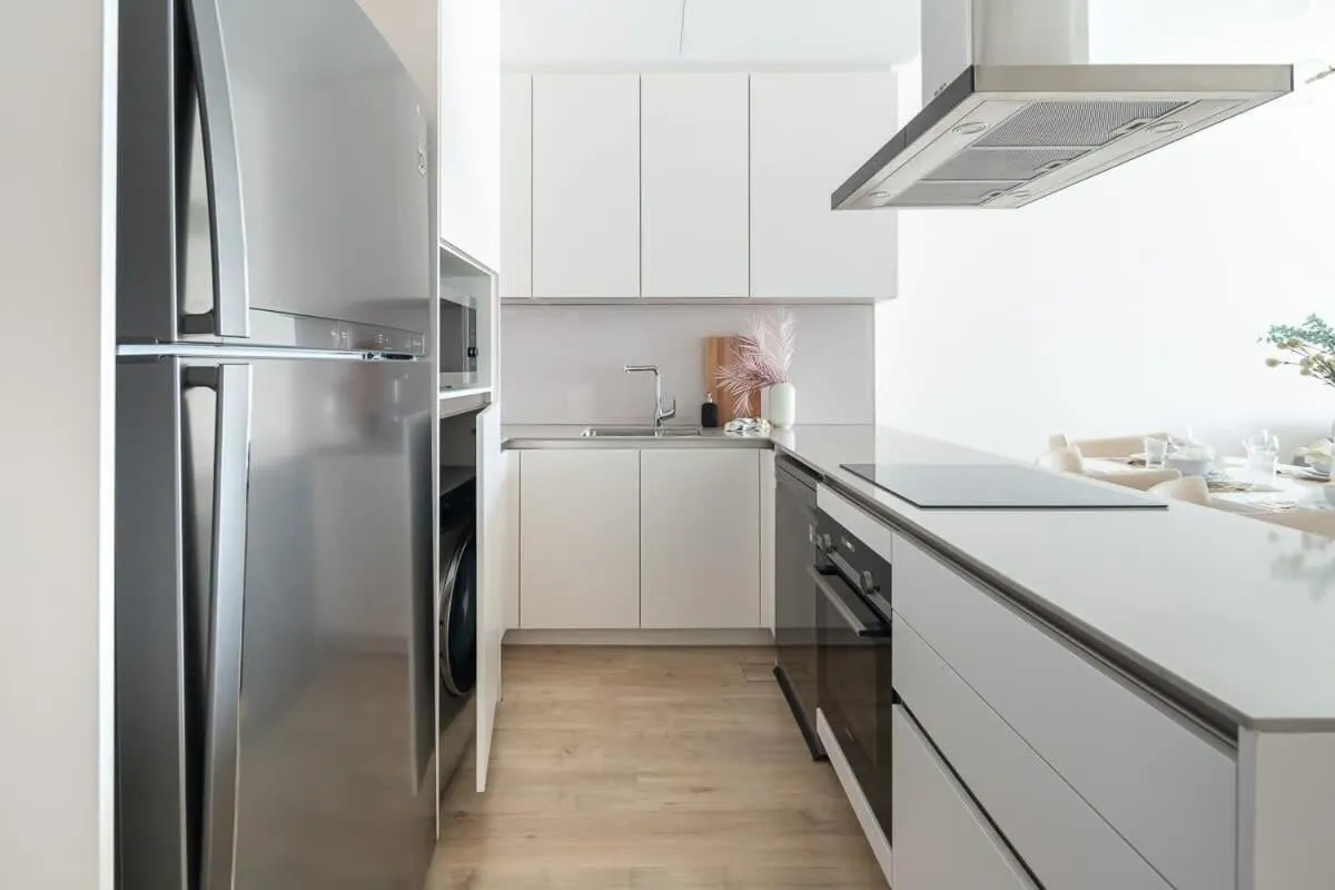 Frank Porter - The Address JBR