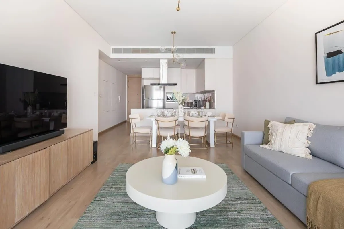 Frank Porter - The Address JBR