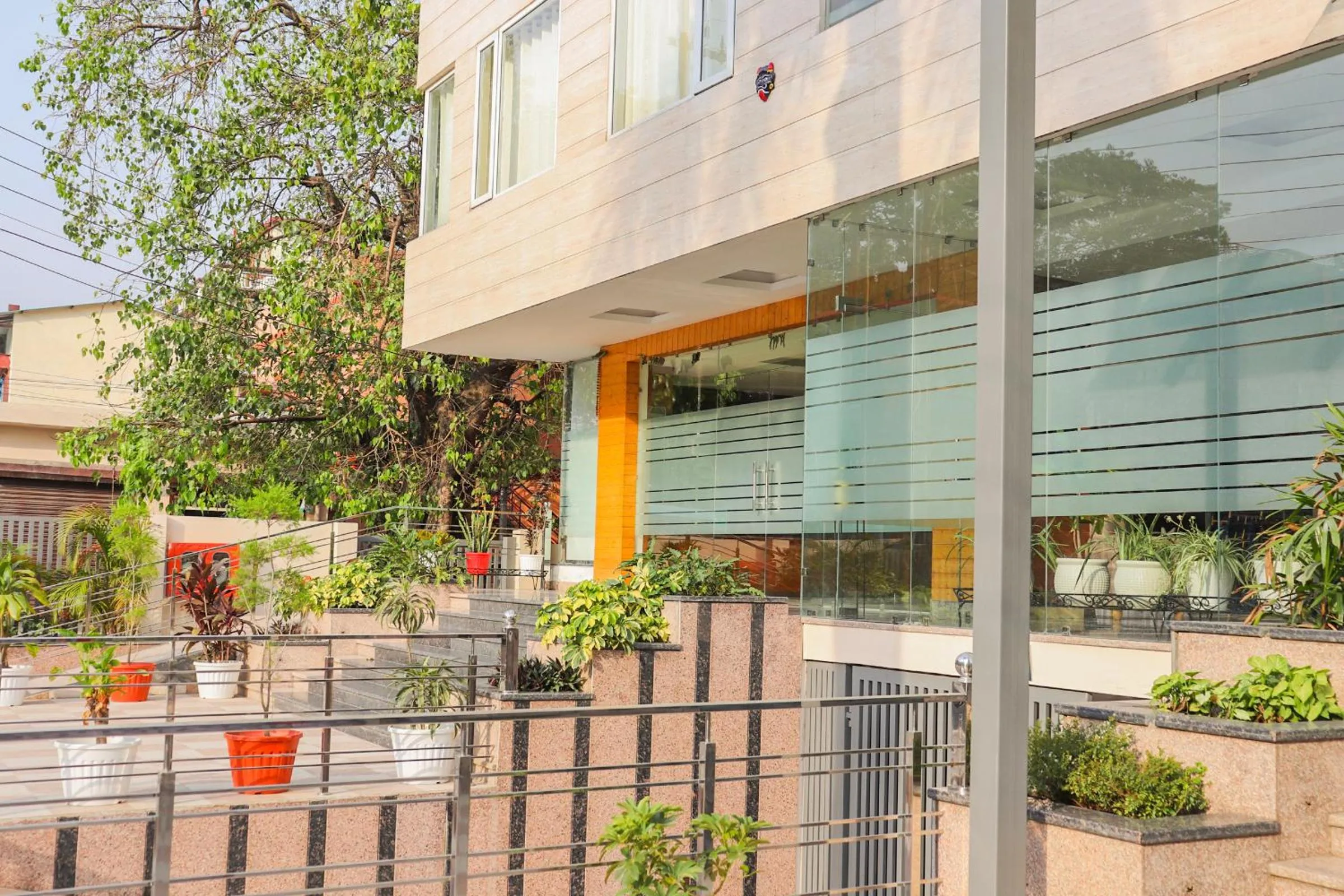 Property building in Hotel Royal Palm Dehradun