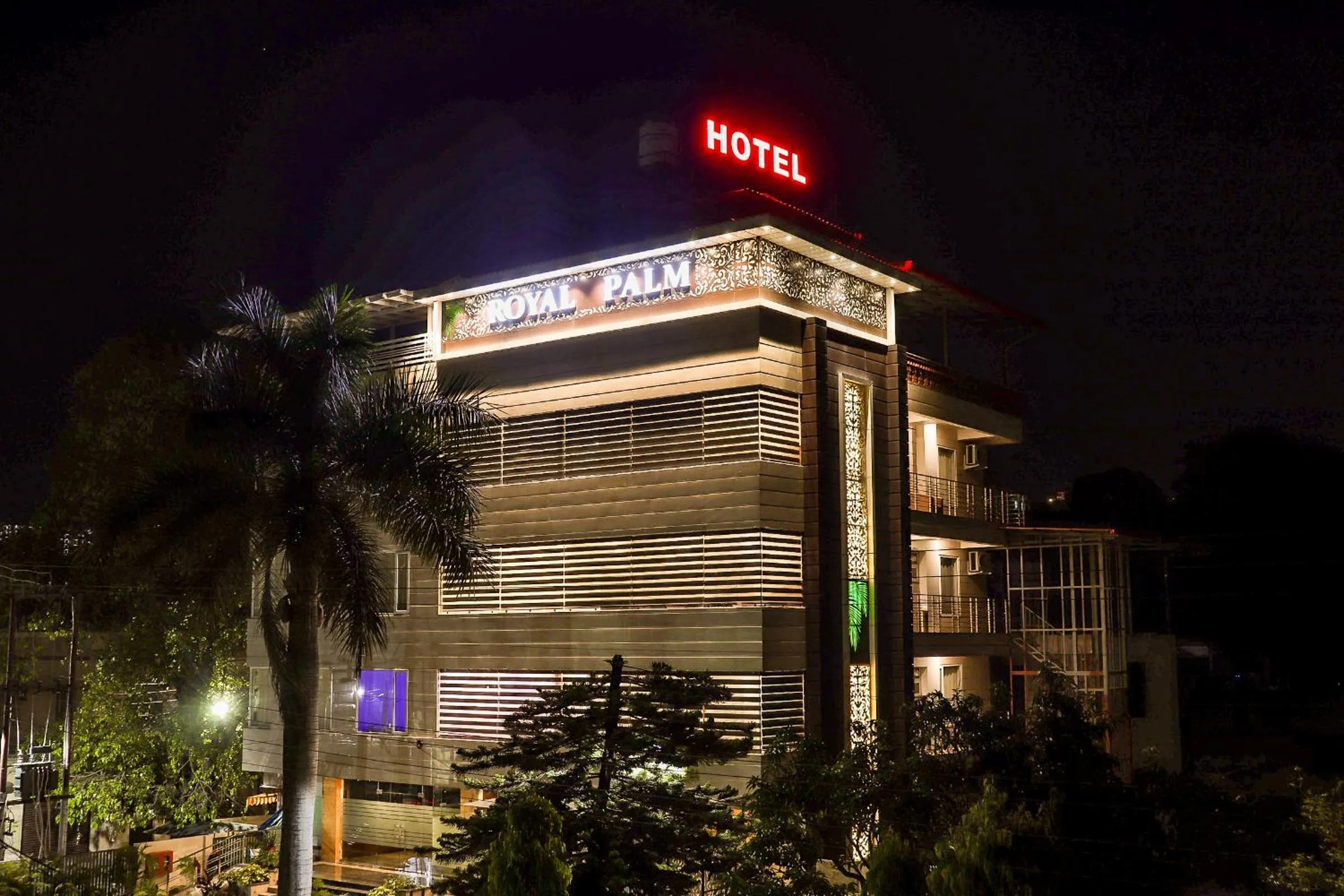 Property building in Hotel Royal Palm Dehradun
