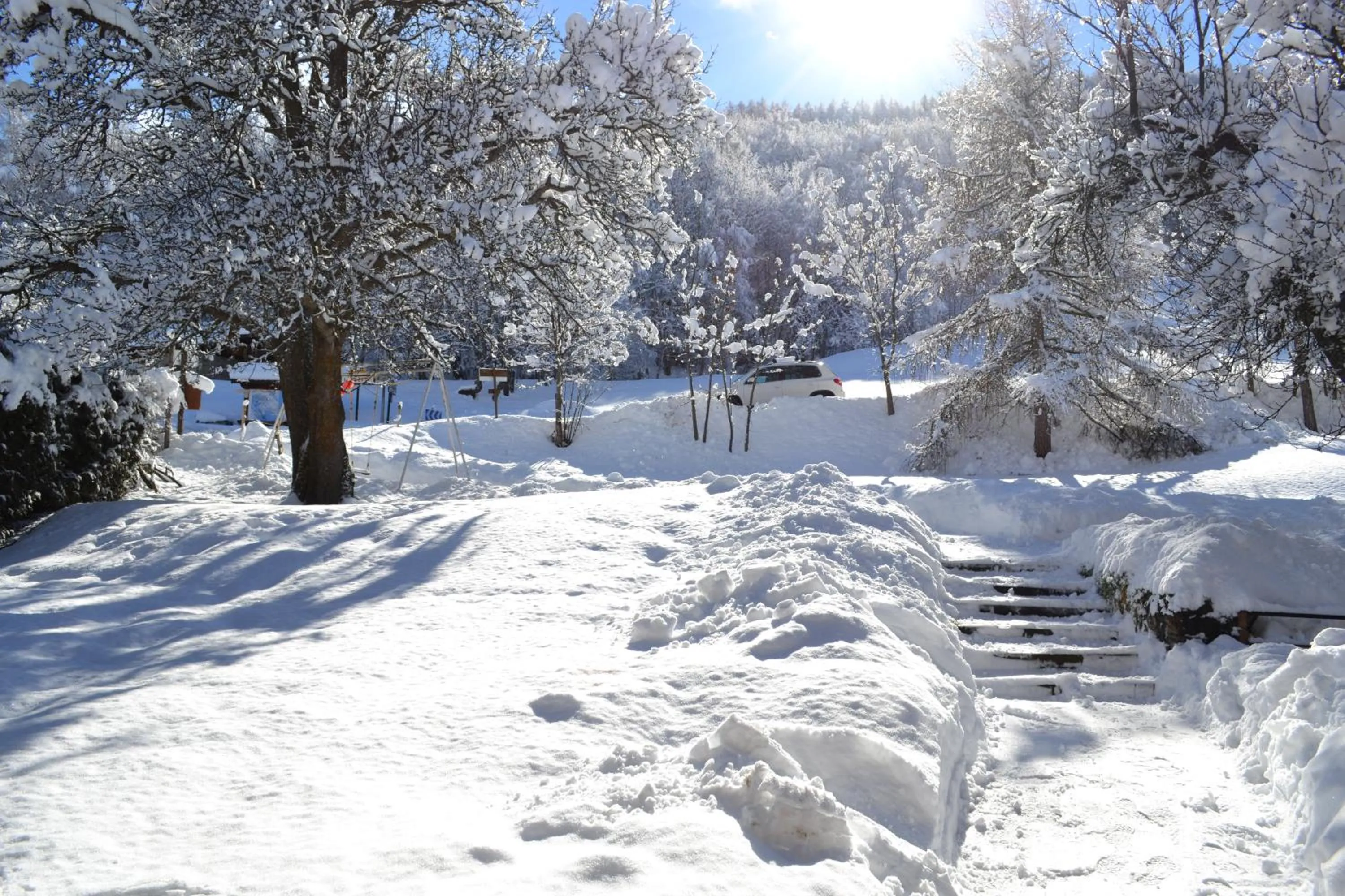 Natural landscape in Hôtel et Appart'Hôtel Restaurant L'Adray