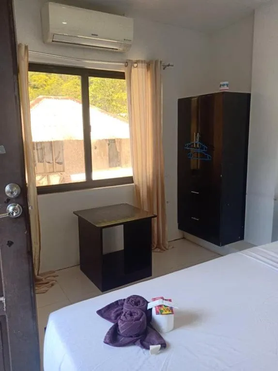 Photo of the whole room in Chelle's Apartelle-Inn