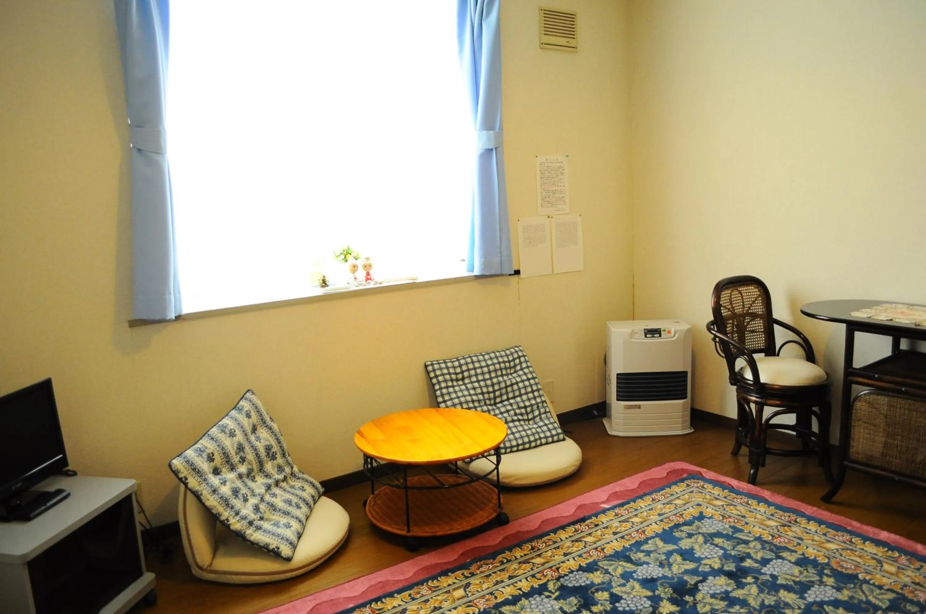 Day in Petit Hotel Koizumi