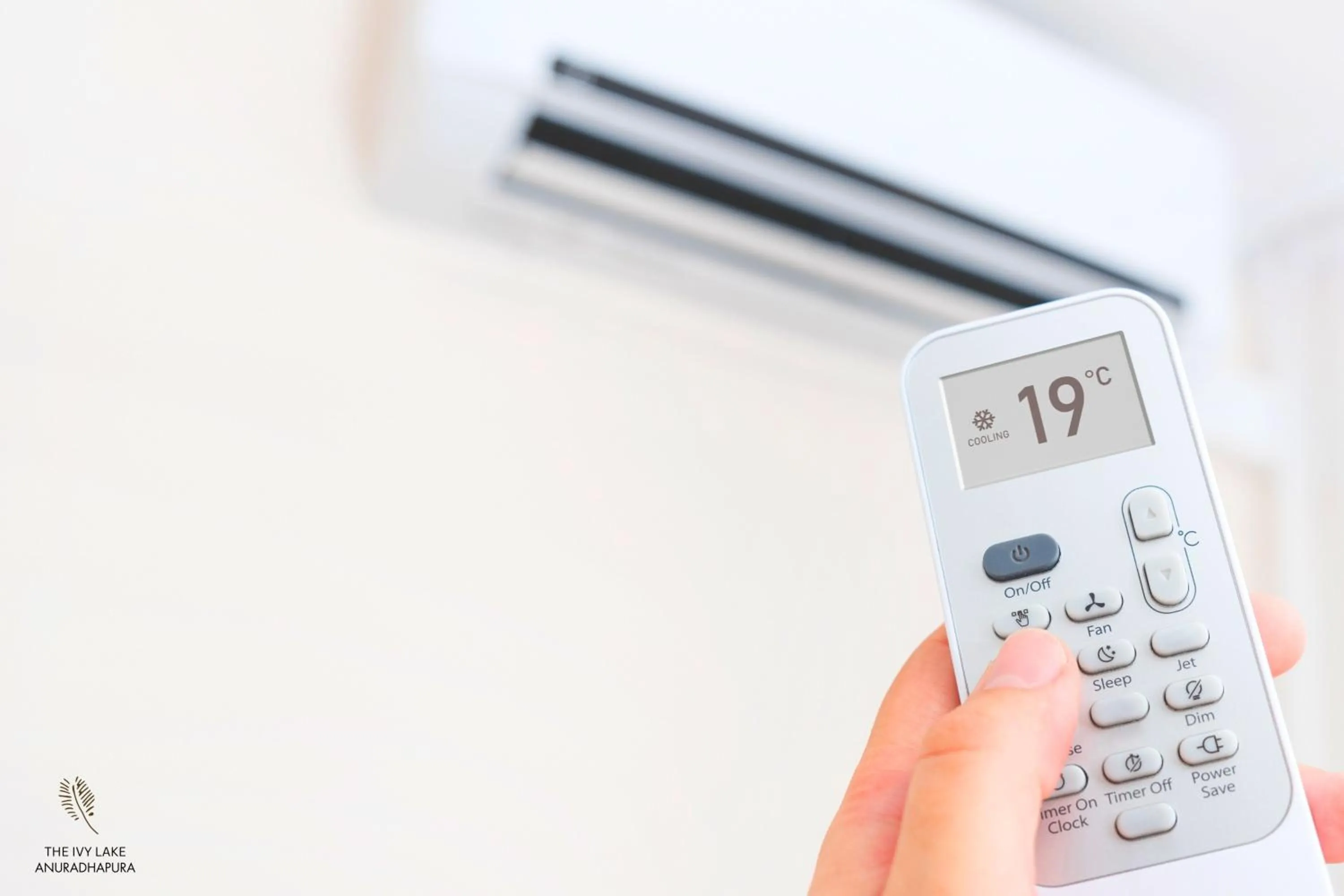 Bedroom in The Ivy Lake