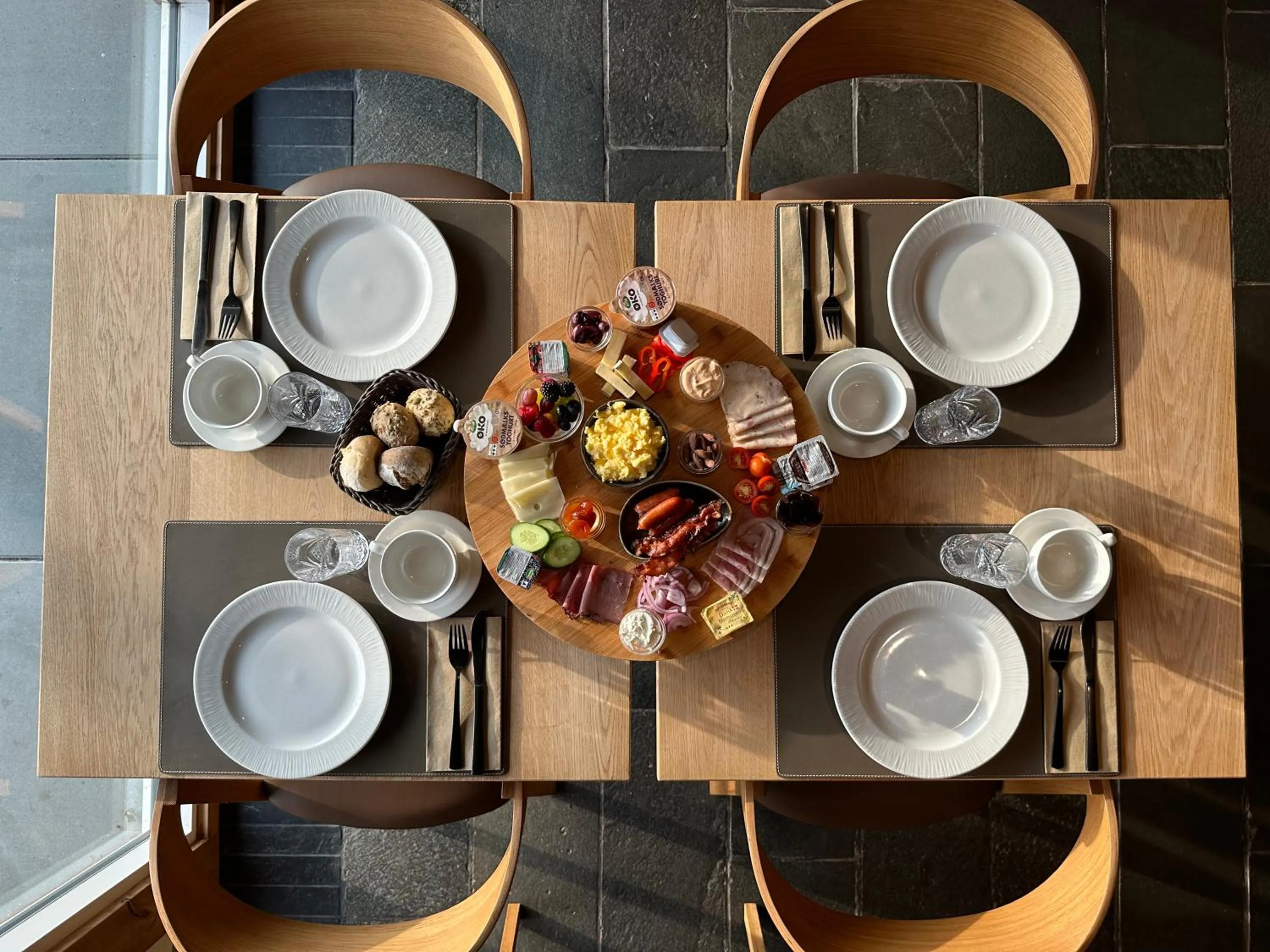 Breakfast in SØGAARDEN - Hotel & SøCamp