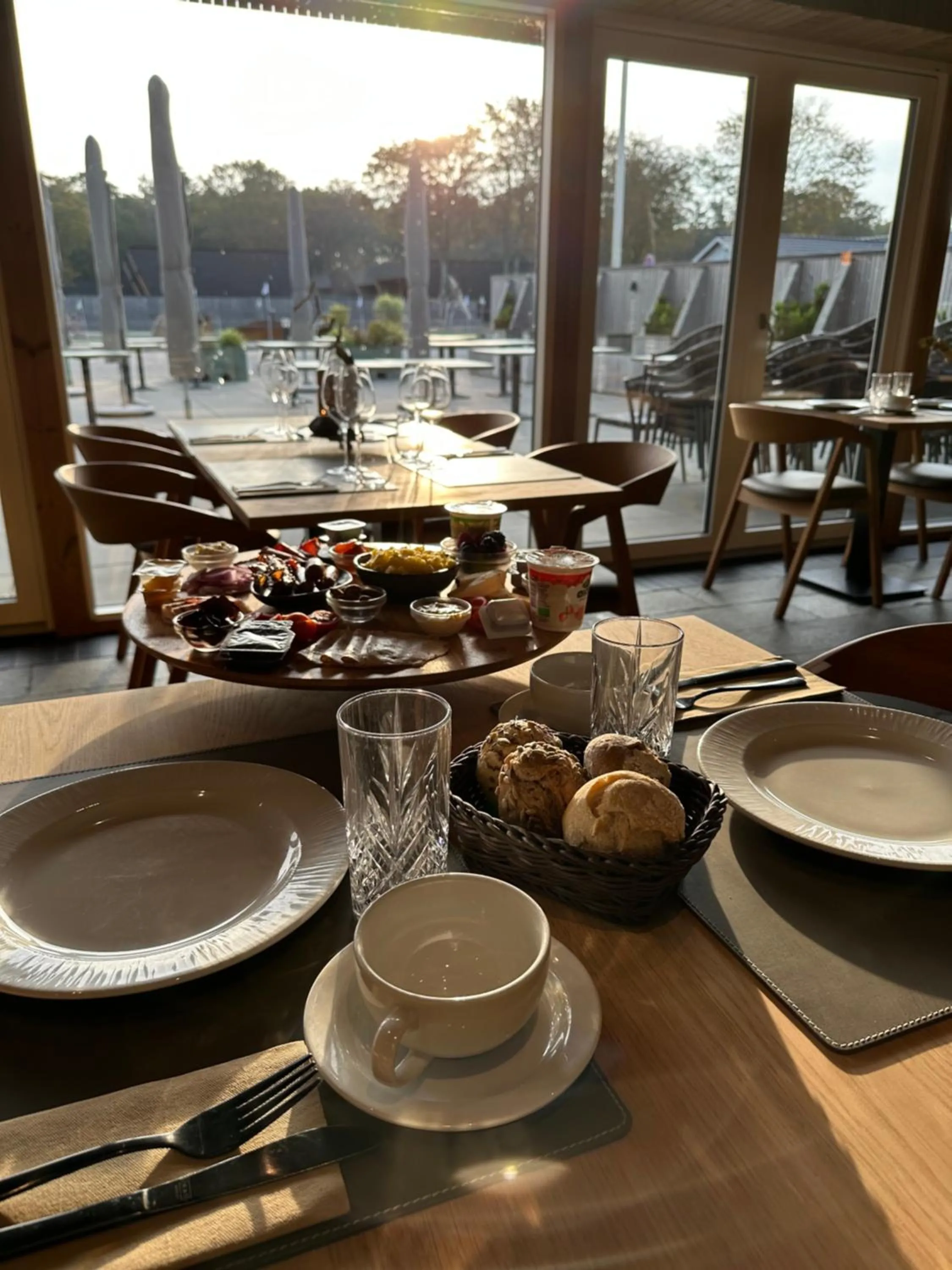 Breakfast in SØGAARDEN - Hotel & SøCamp