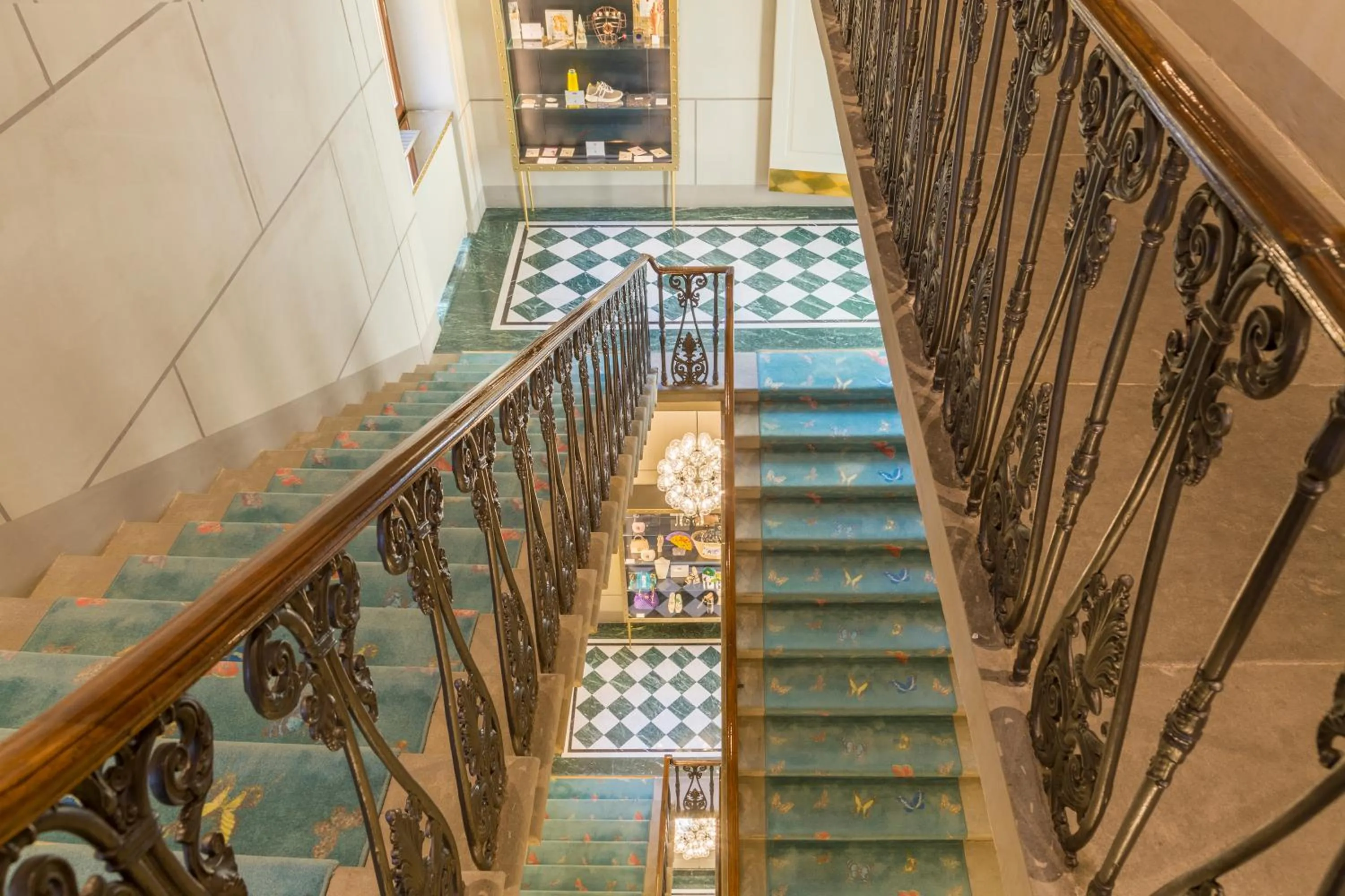 Guests in IL Tornabuoni The Unbound Collection by Hyatt