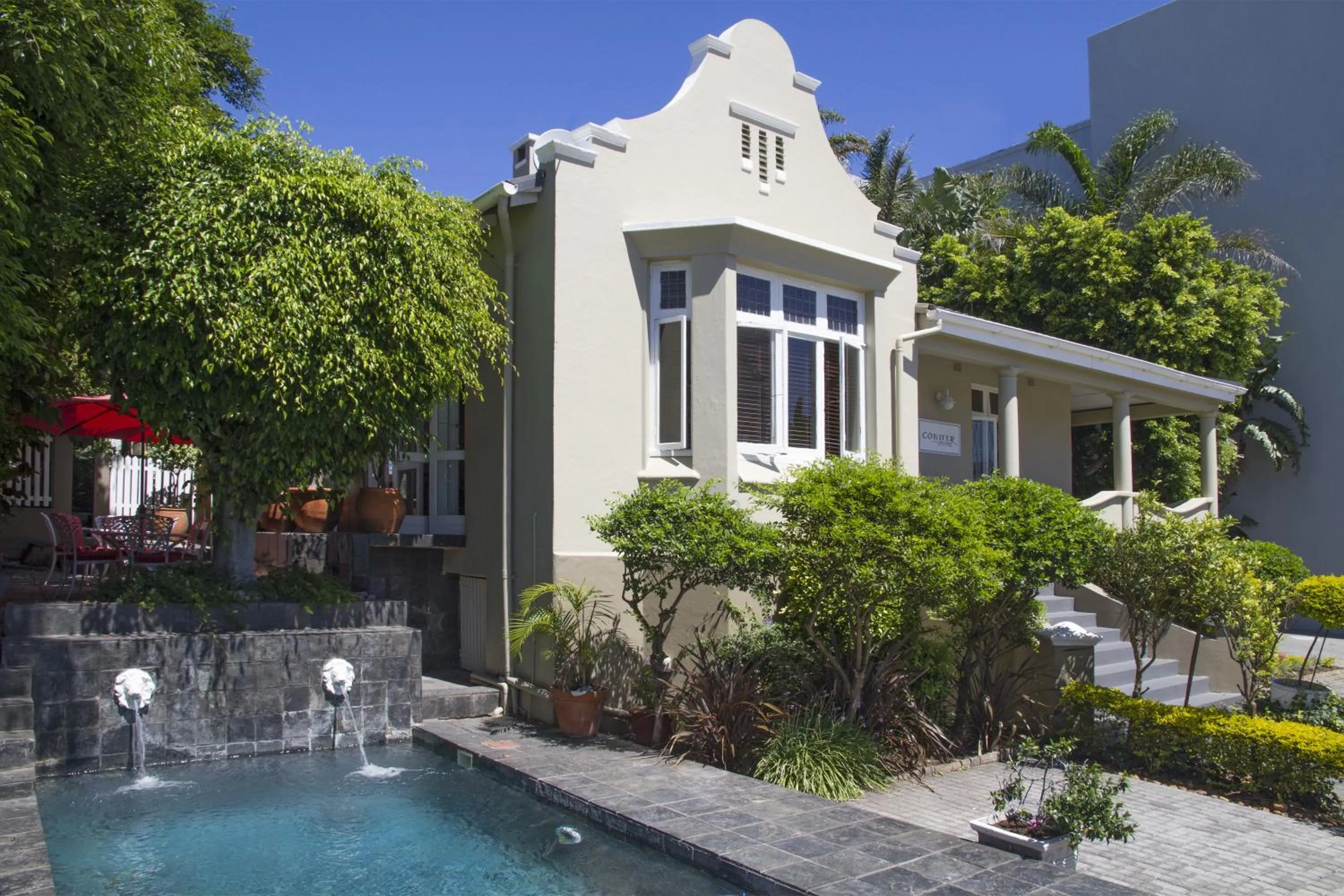 Day in Conifer Beach House