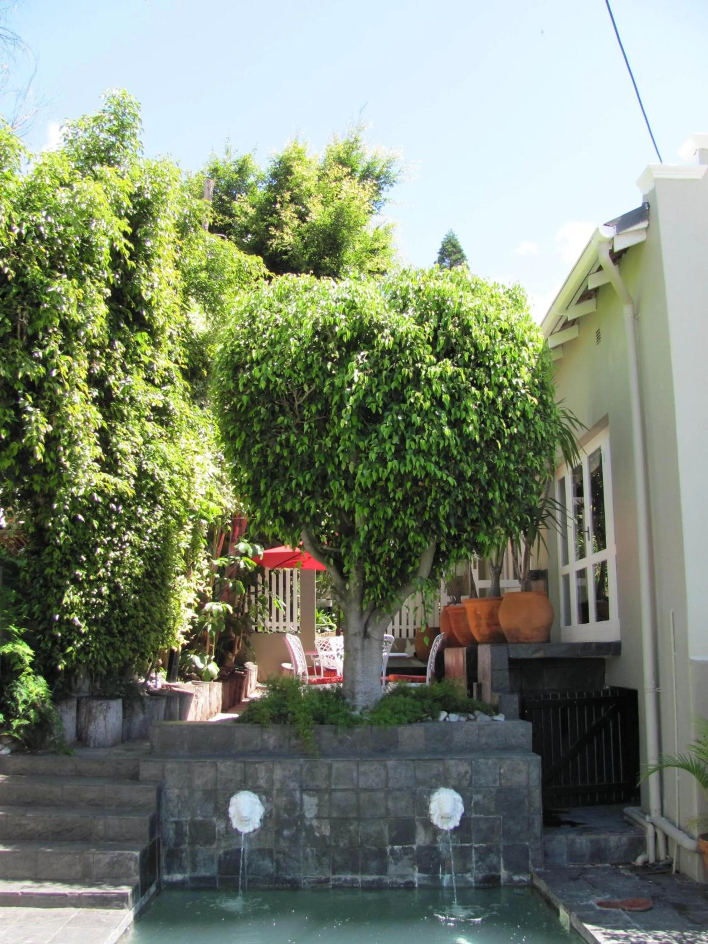Property building in Conifer Beach House