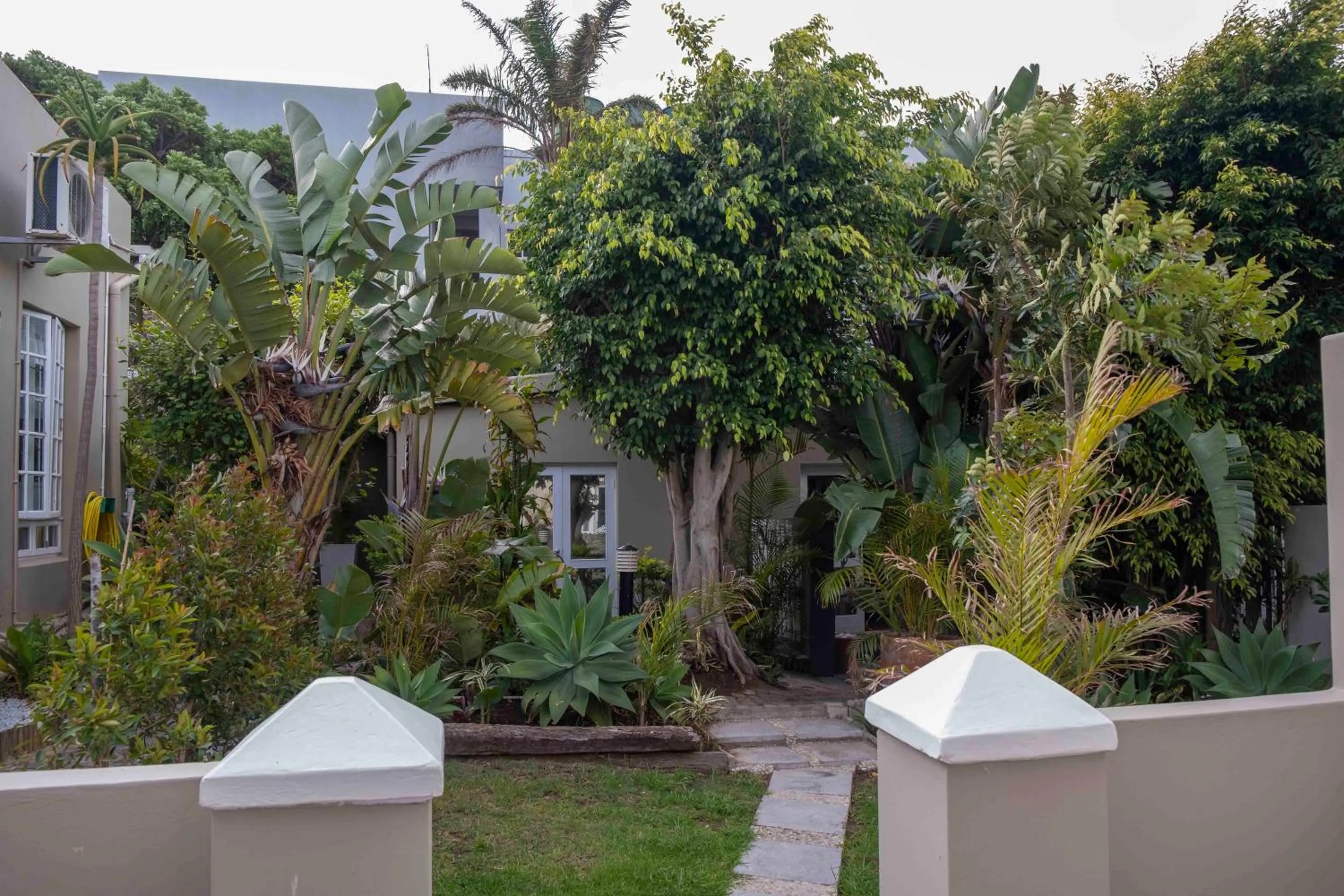 Property building in Conifer Beach House