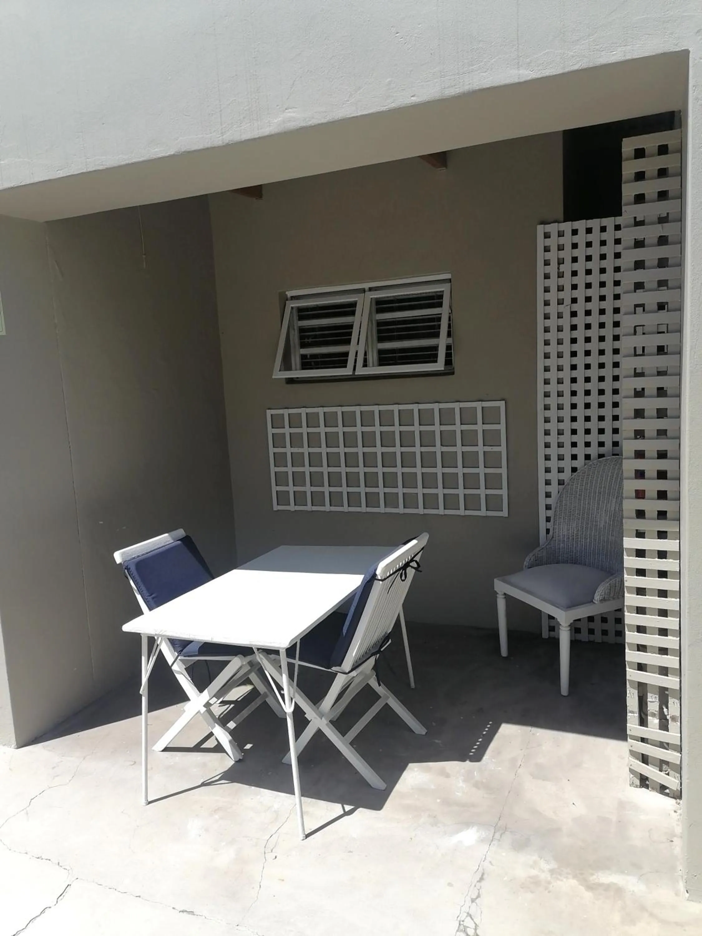 Patio in Conifer Beach House