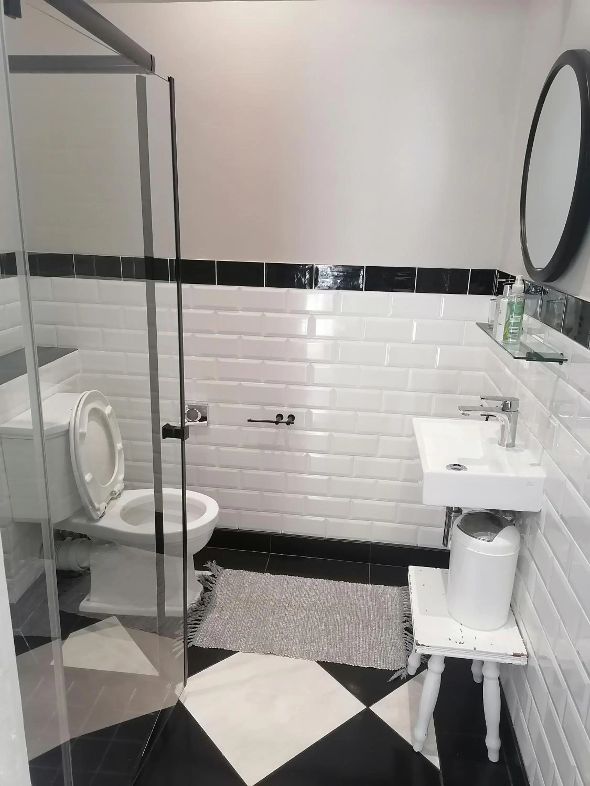 Shower in Conifer Beach House