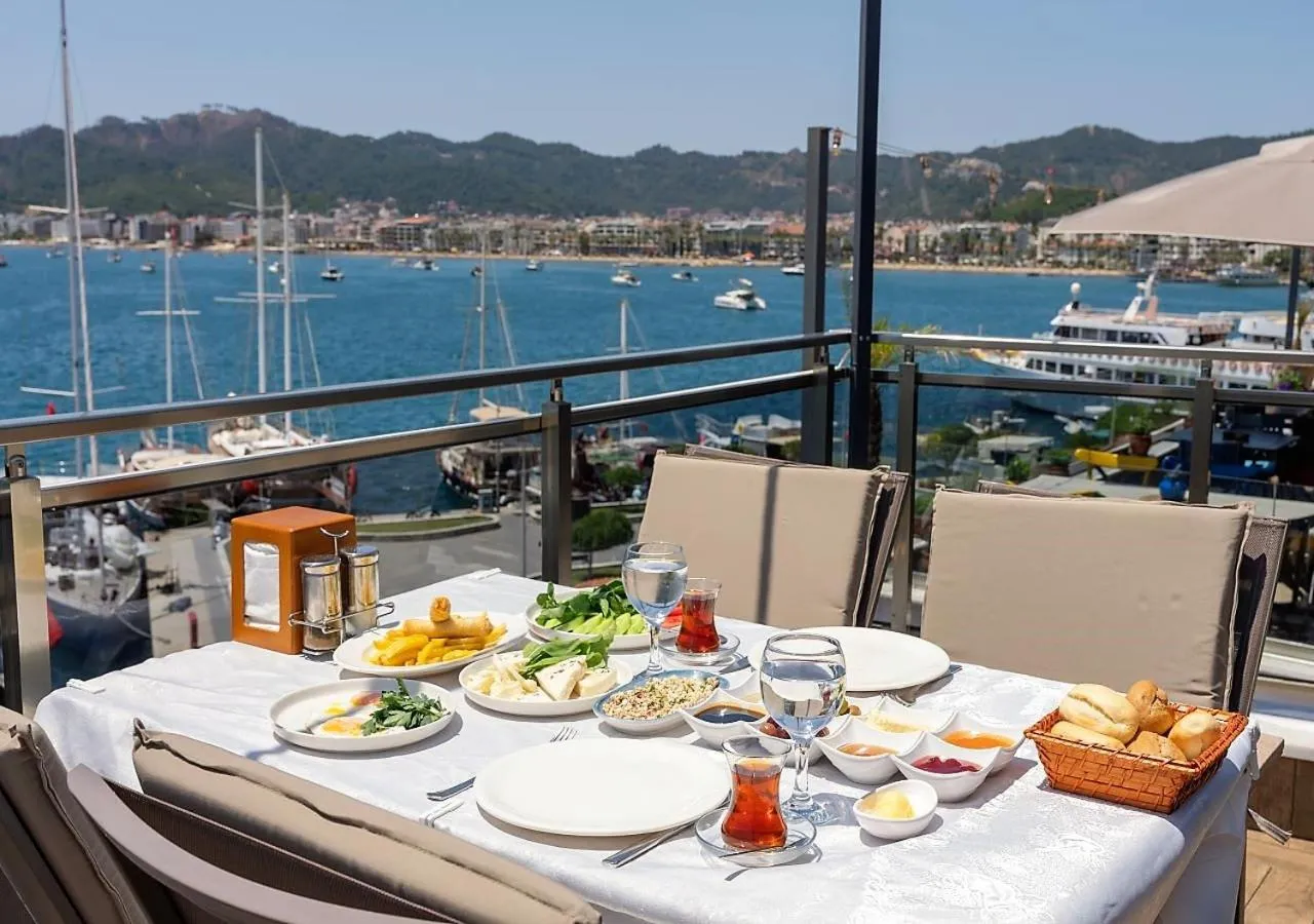 Breakfast in Liman Deluxe Hotel