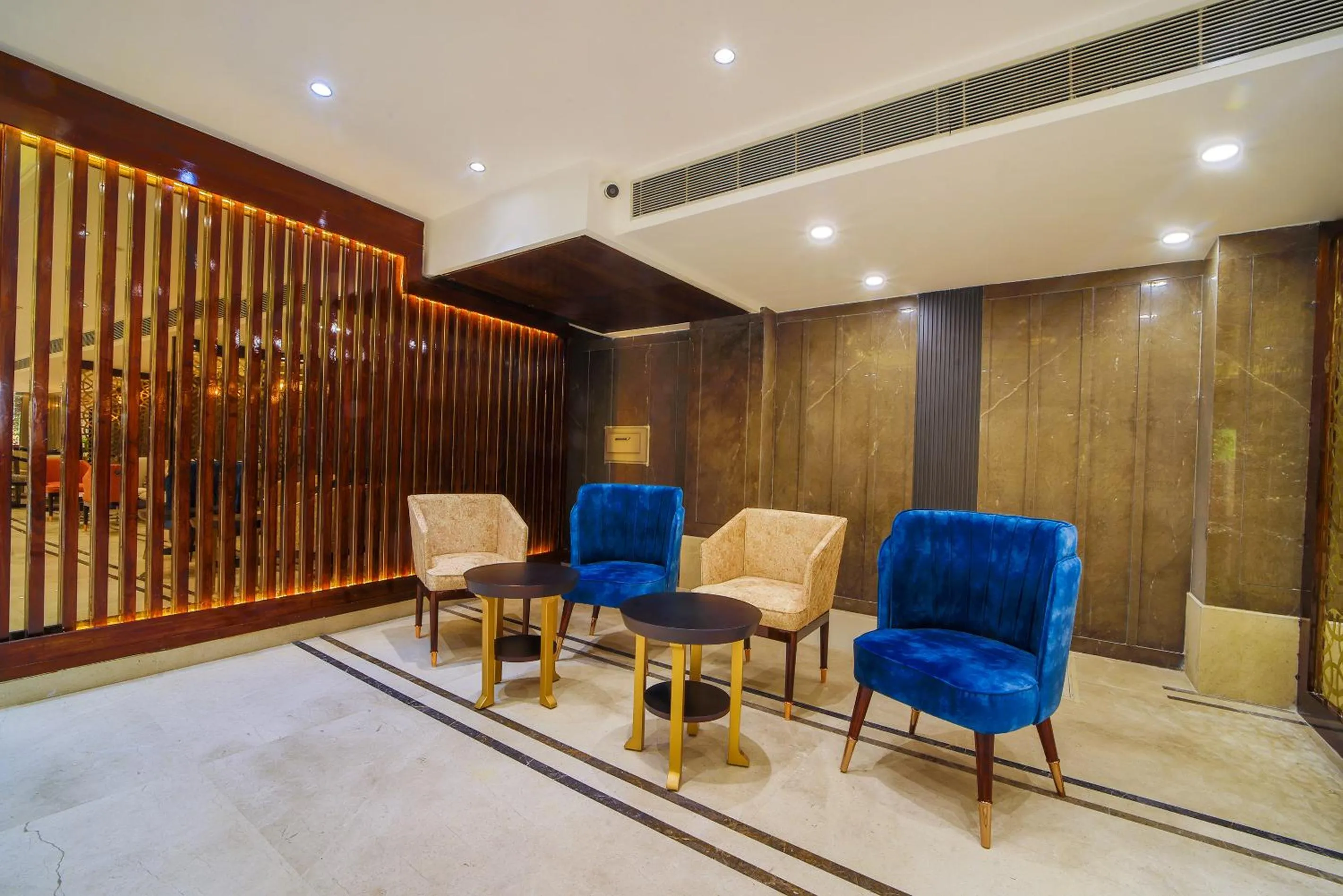 Seating area in Hotel Holy Vivasa