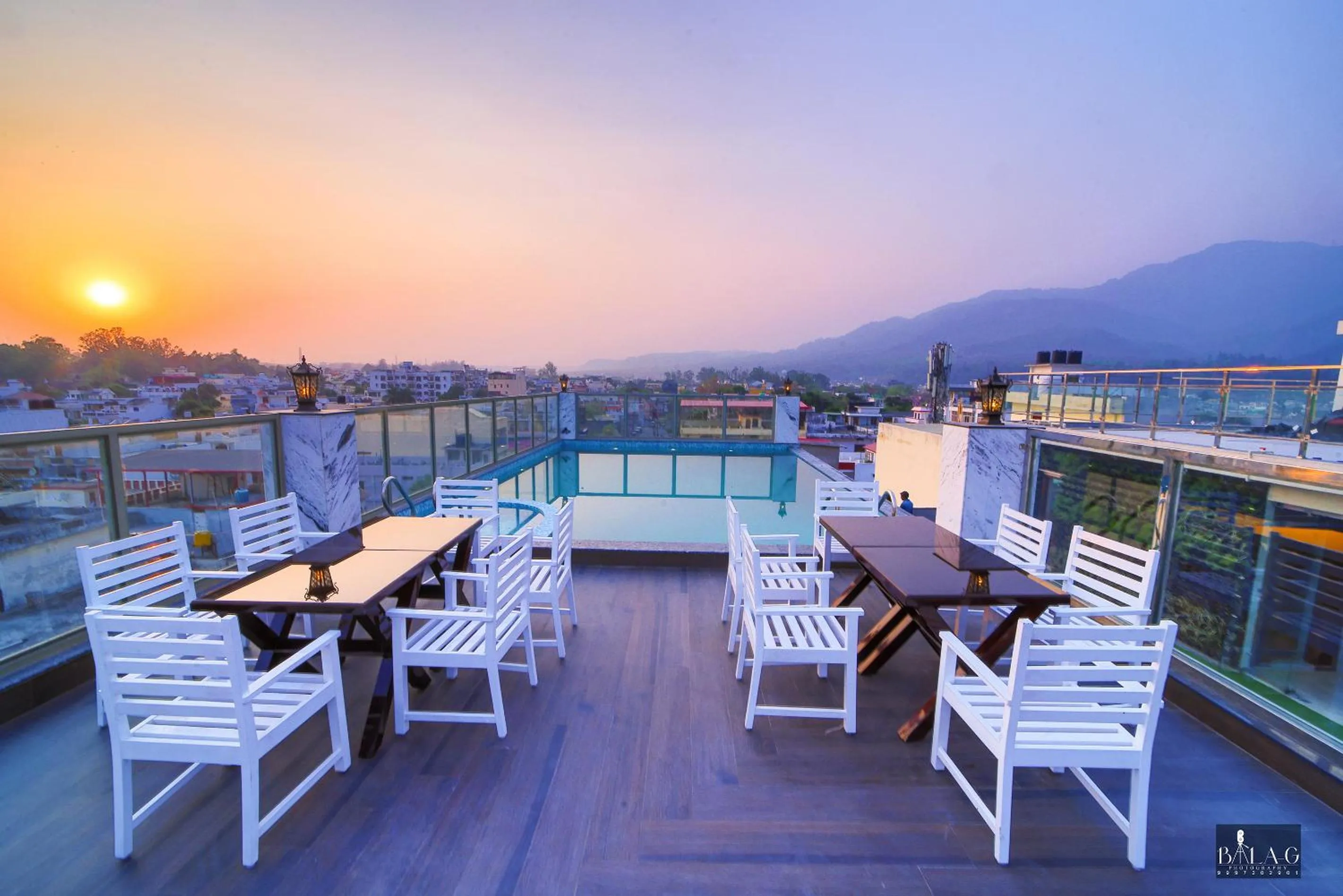 Patio in Hotel Holy Vivasa