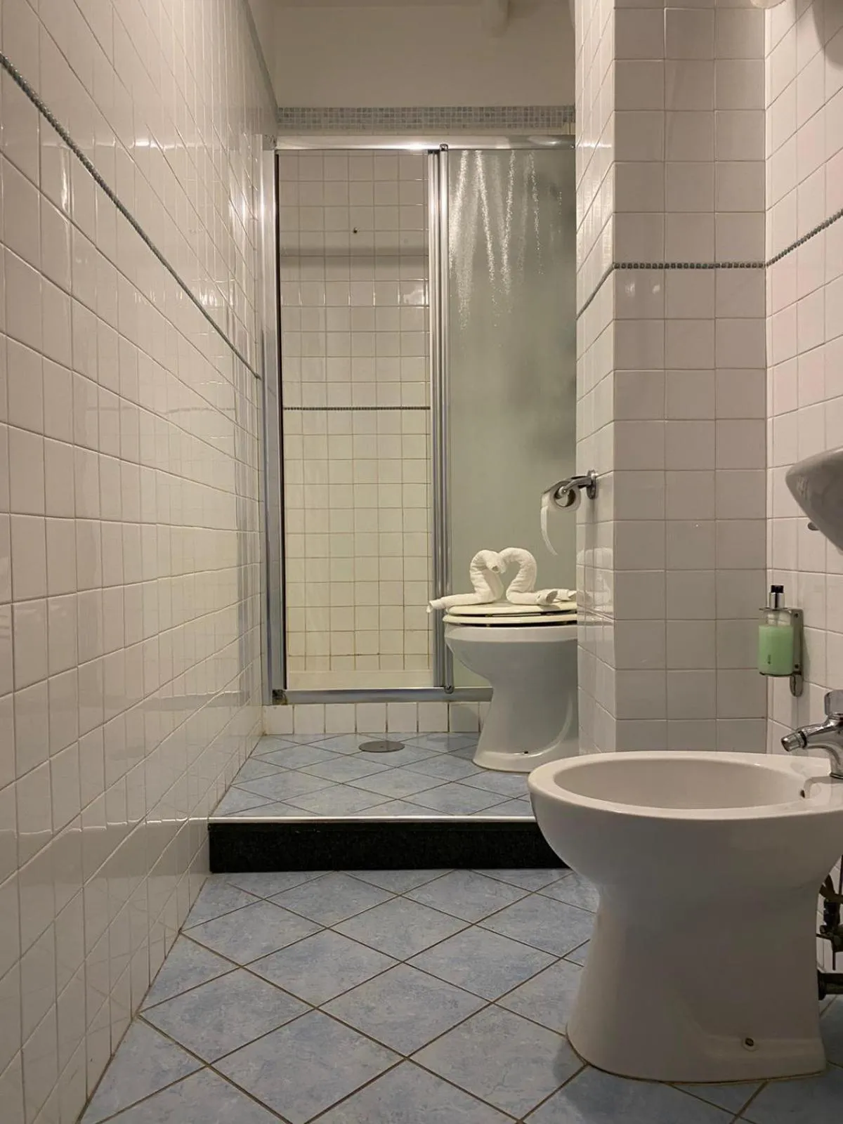 Shower in Mini Hotel - Angolo Di Paradiso -