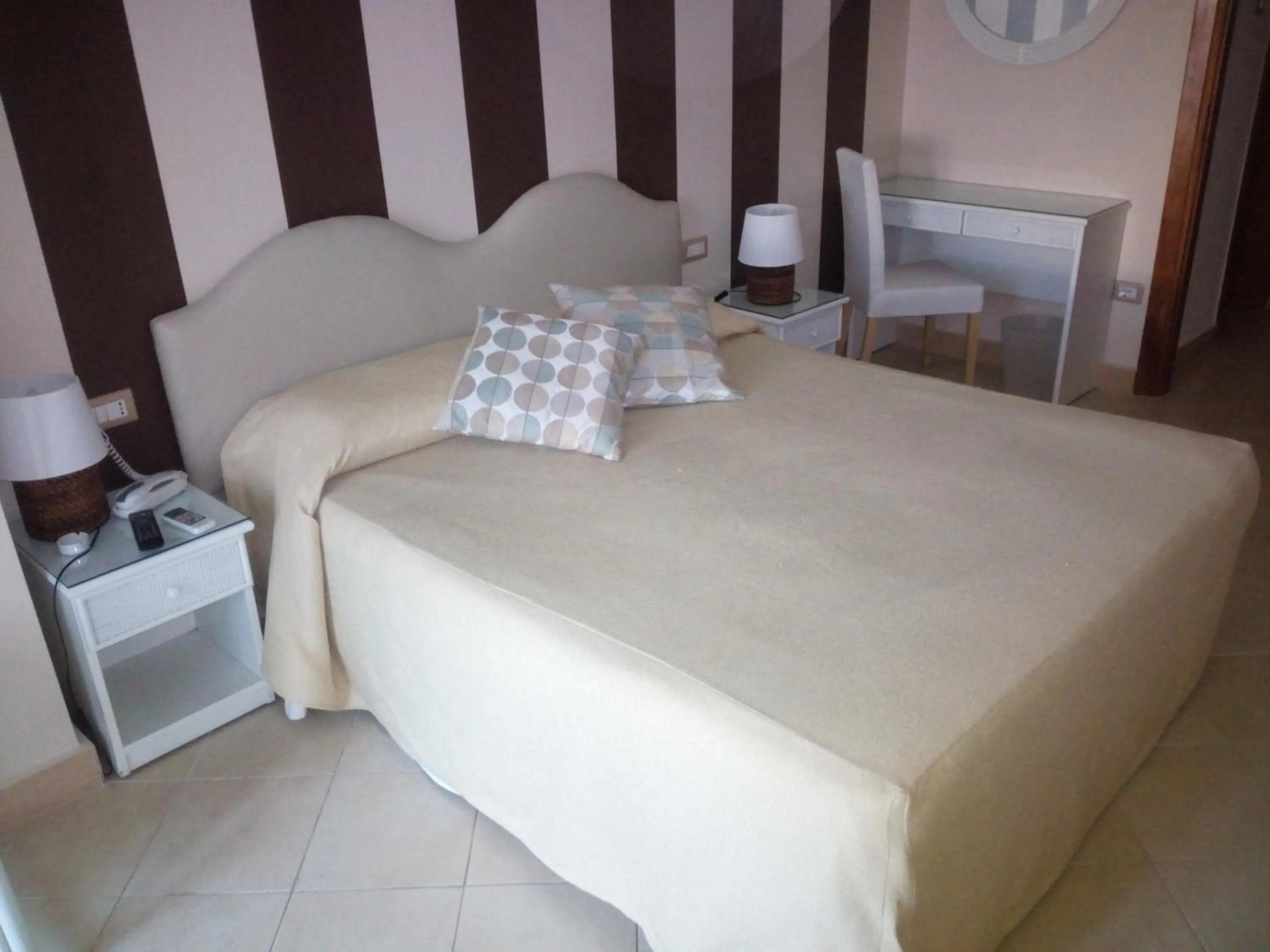 Photo of the whole room, Bed in Mini Hotel - Angolo Di Paradiso -