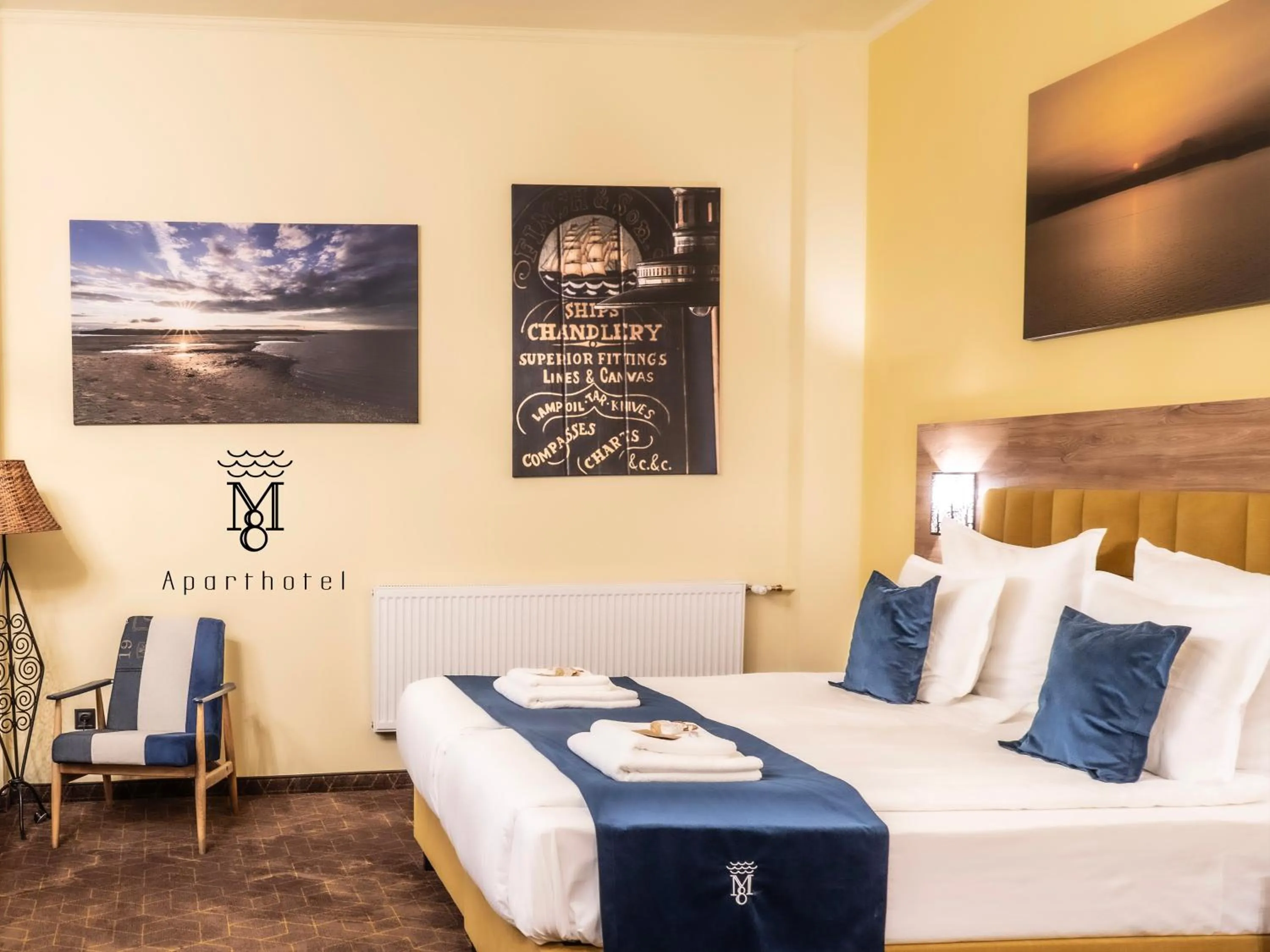 Bed in Mariensztat 8 Hotel