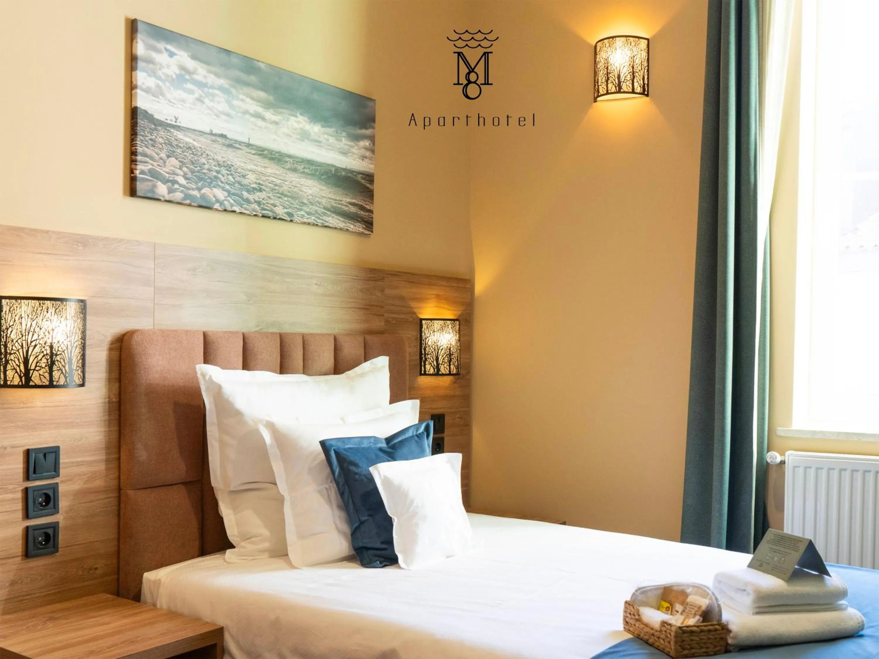 Bed in Mariensztat 8 Hotel