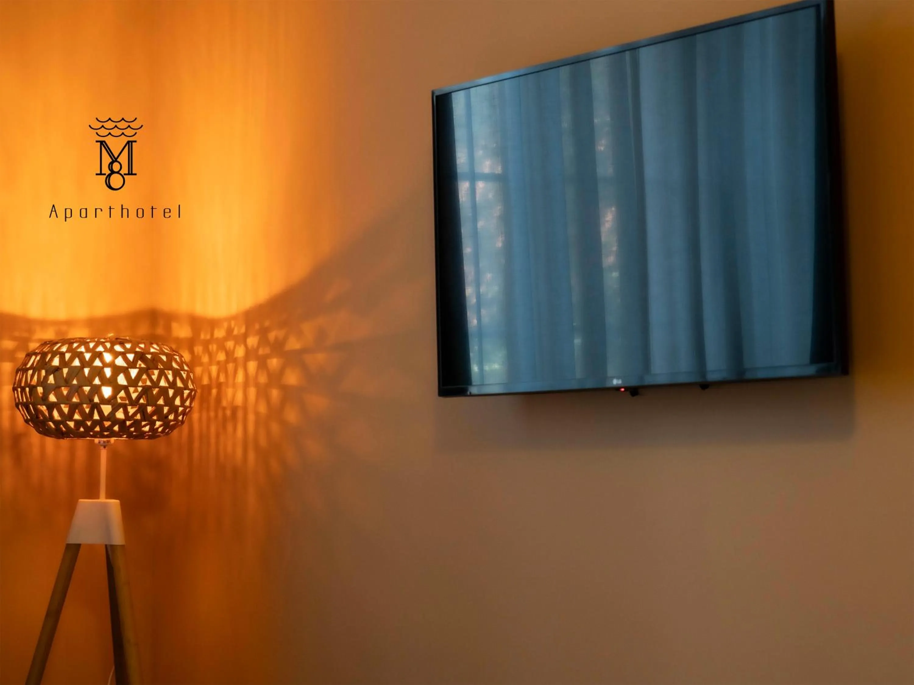 TV and multimedia in Mariensztat 8 Hotel