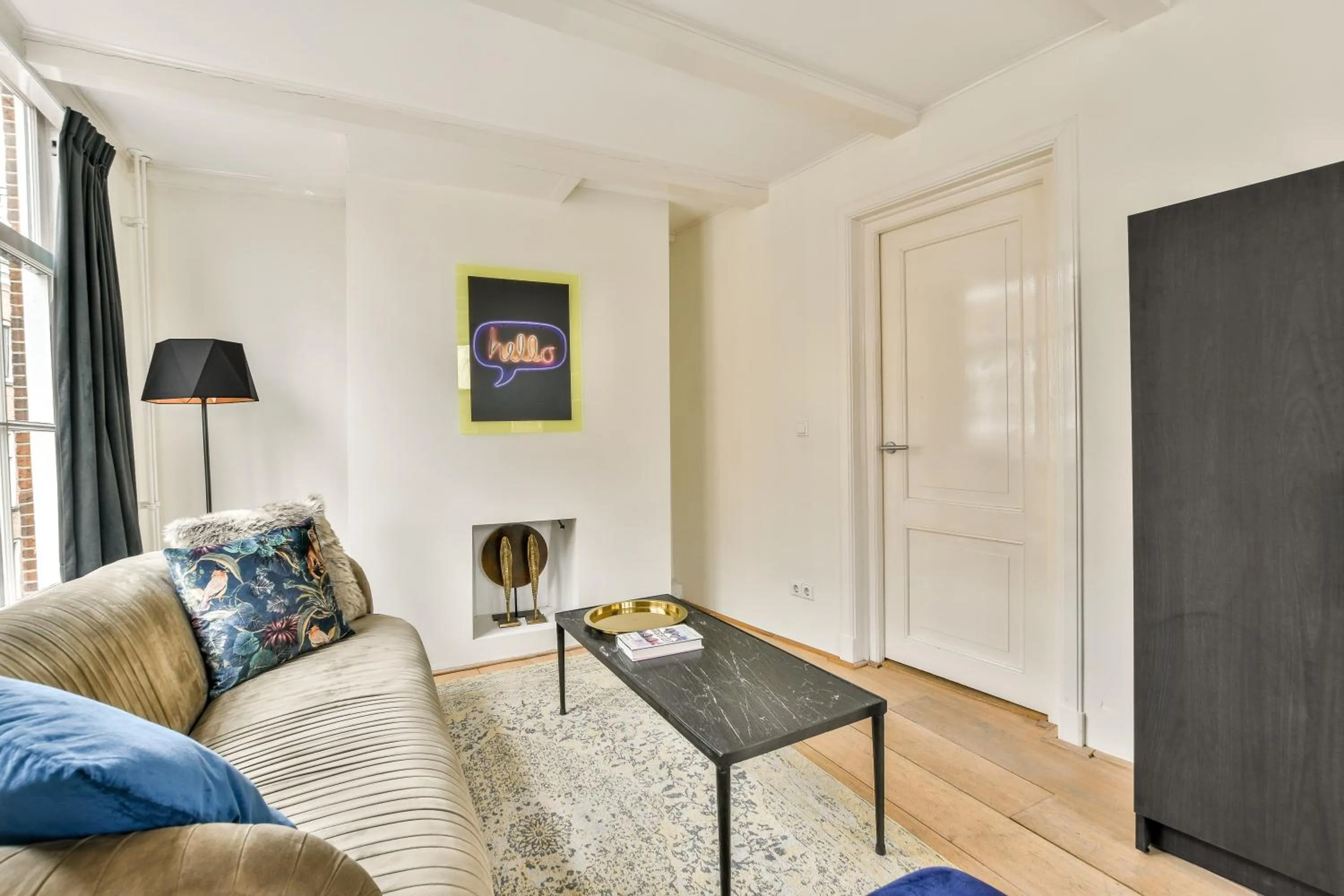 Spiegelgracht Apartments with Canal View