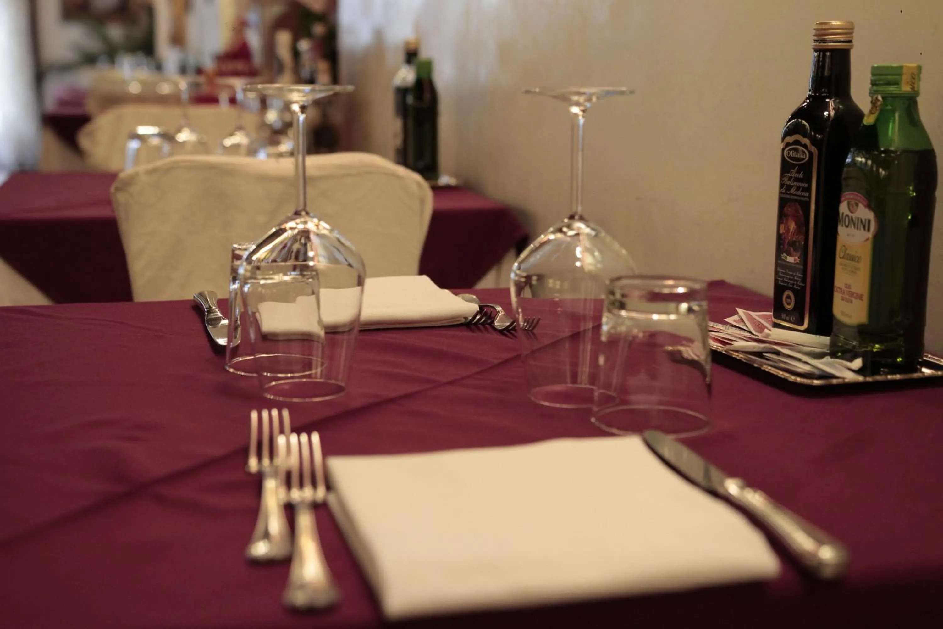 Restaurant/places to eat in Hotel Villa Pigalle