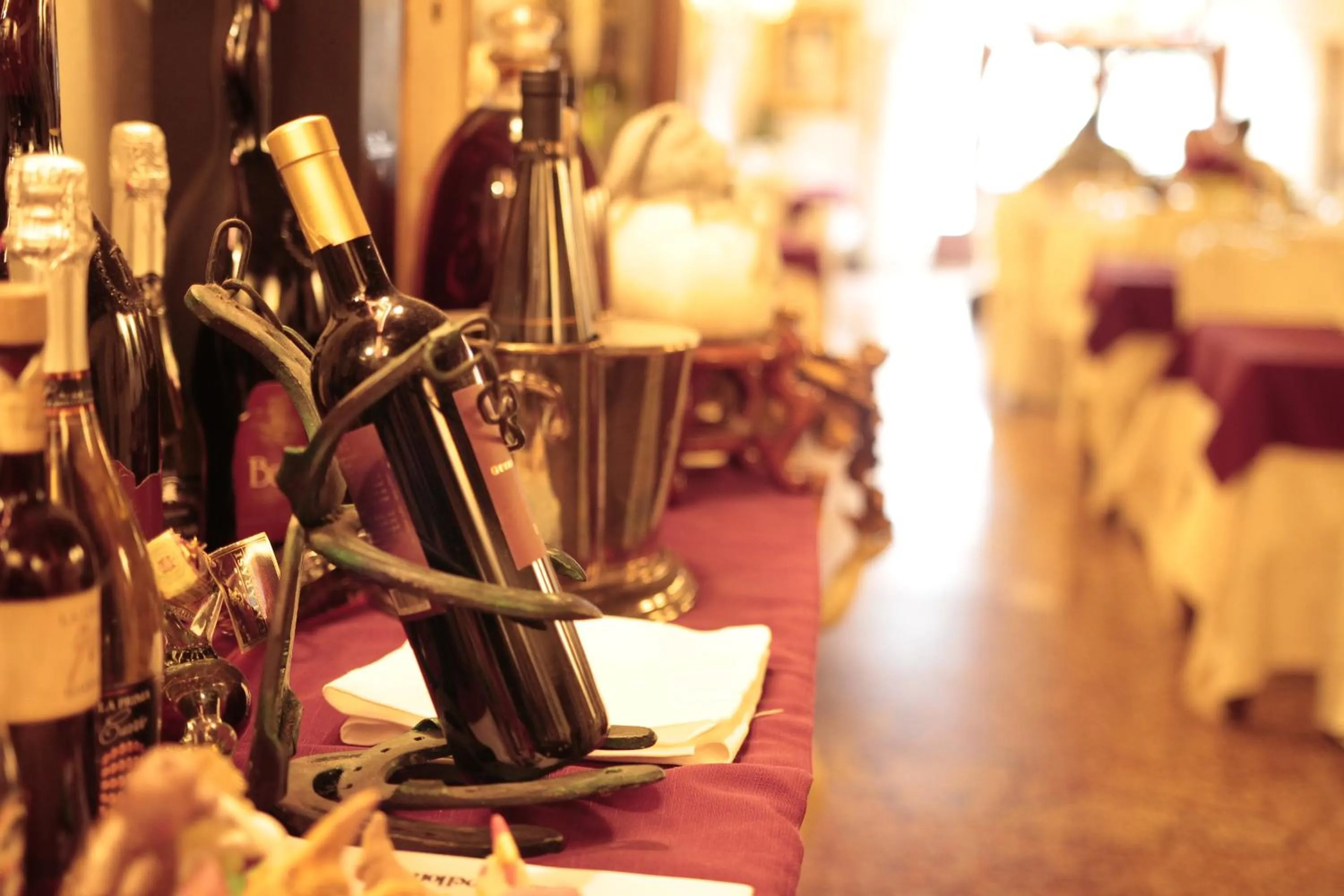 Alcoholic drinks in Hotel Villa Pigalle