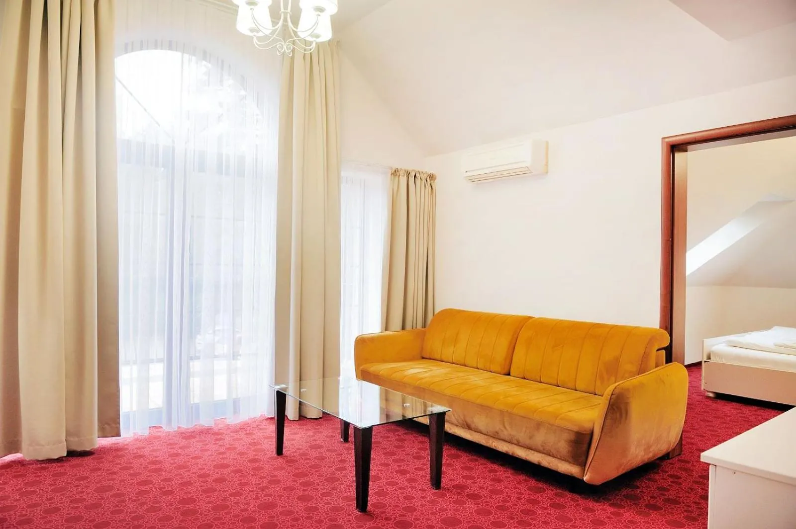 Living room, Bed in Malutkie Resort