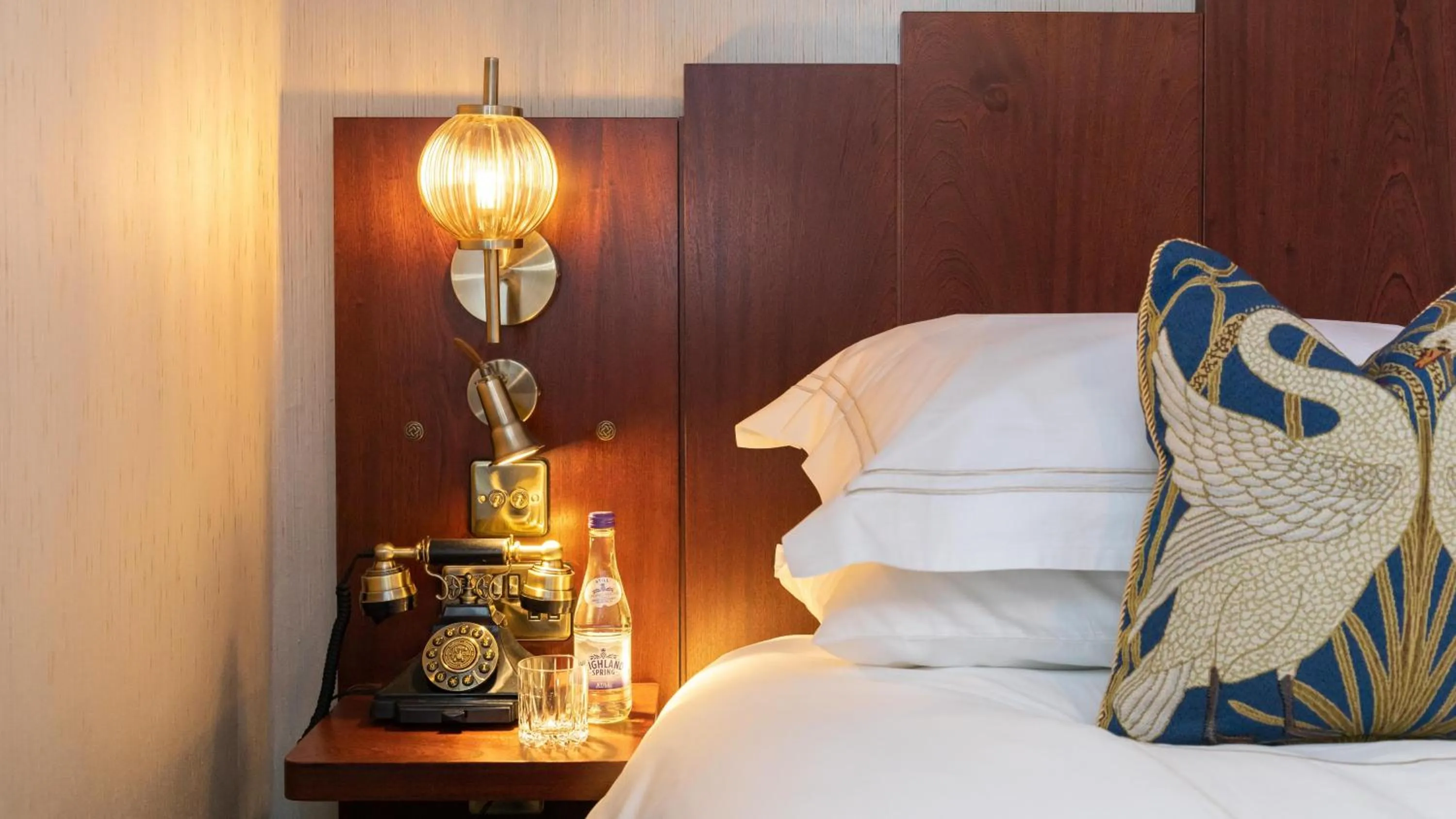 Bed in Ocean Mist Leith