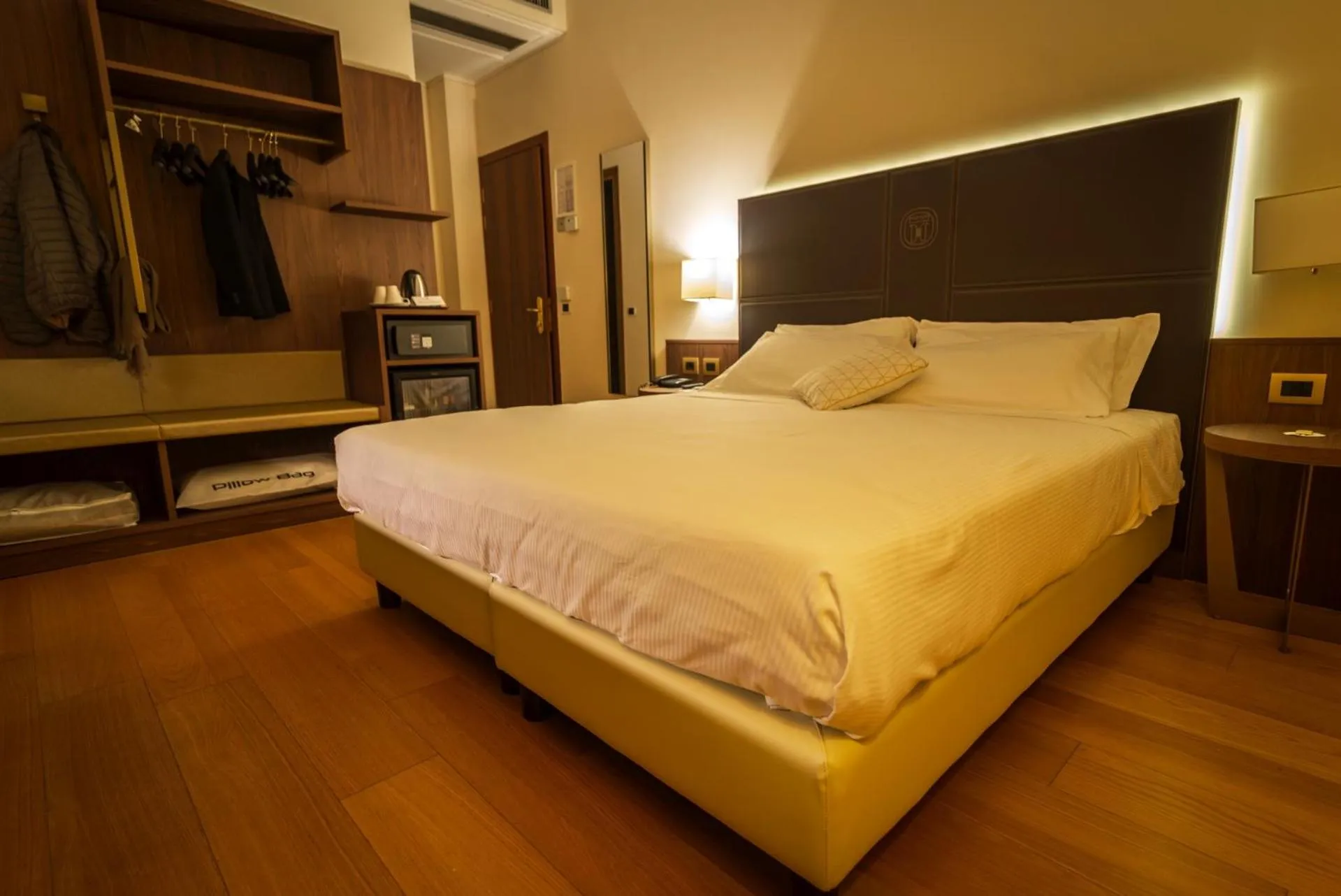 Photo of the whole room, Bed in Hotel Alla Torre