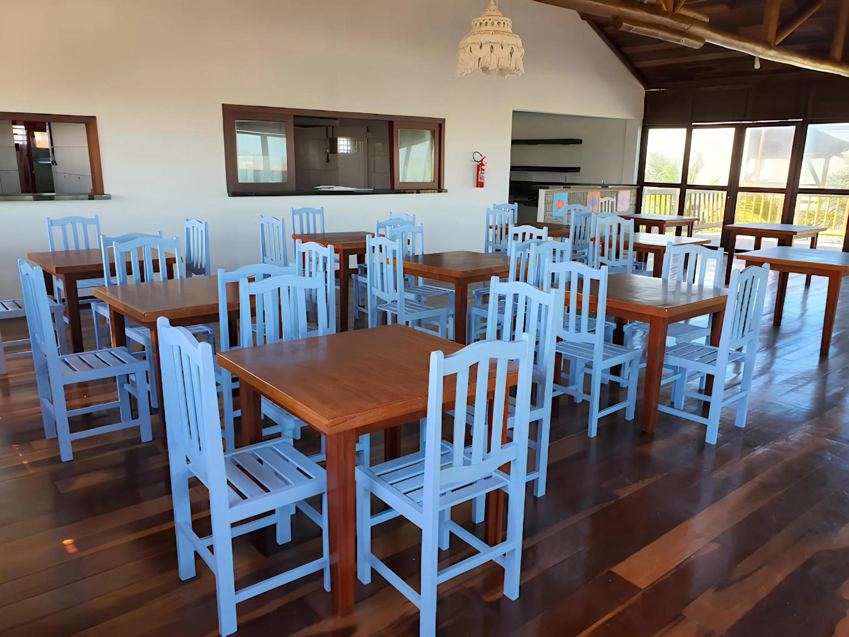 Restaurant/places to eat in Hotel Vila Marola