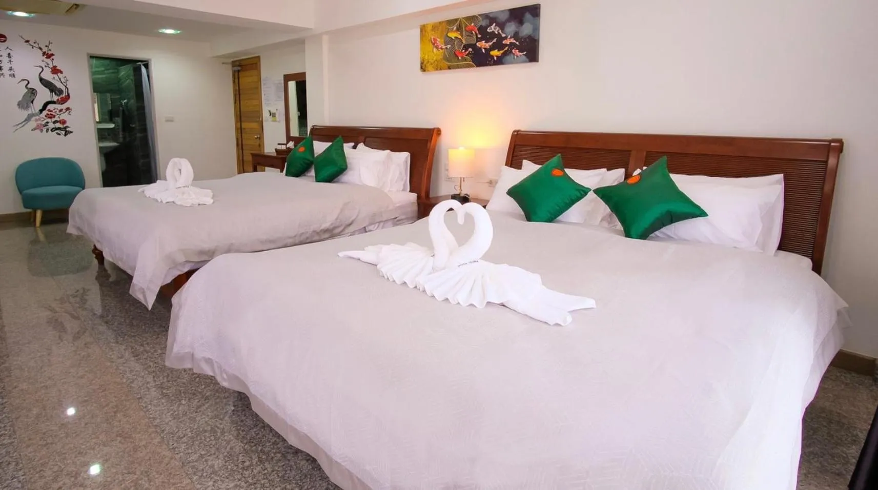 Photo of the whole room, Bed in Cha Li's Family Hotel&Hostel