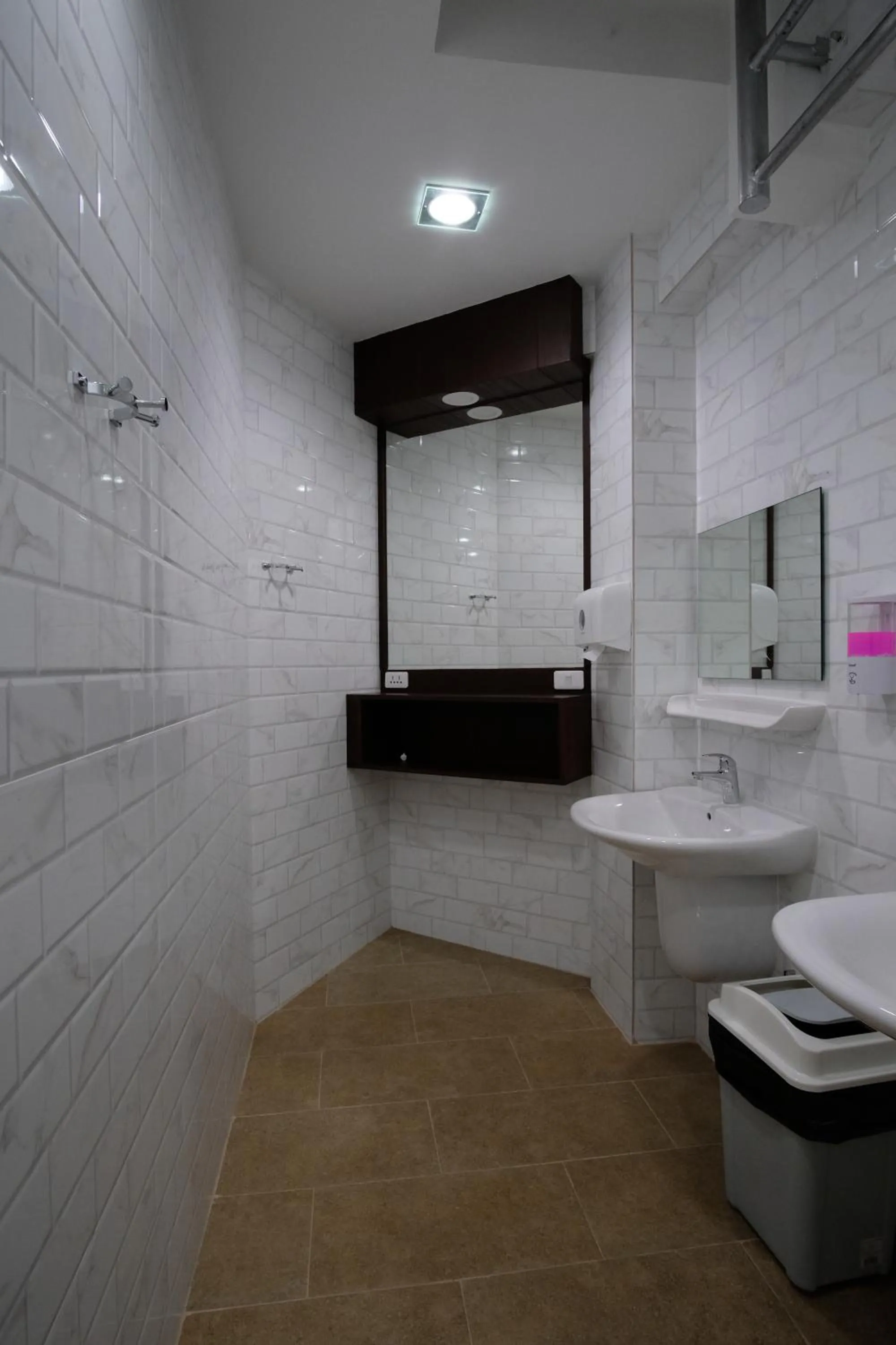 Cha Li's Family Hotel&Hostel