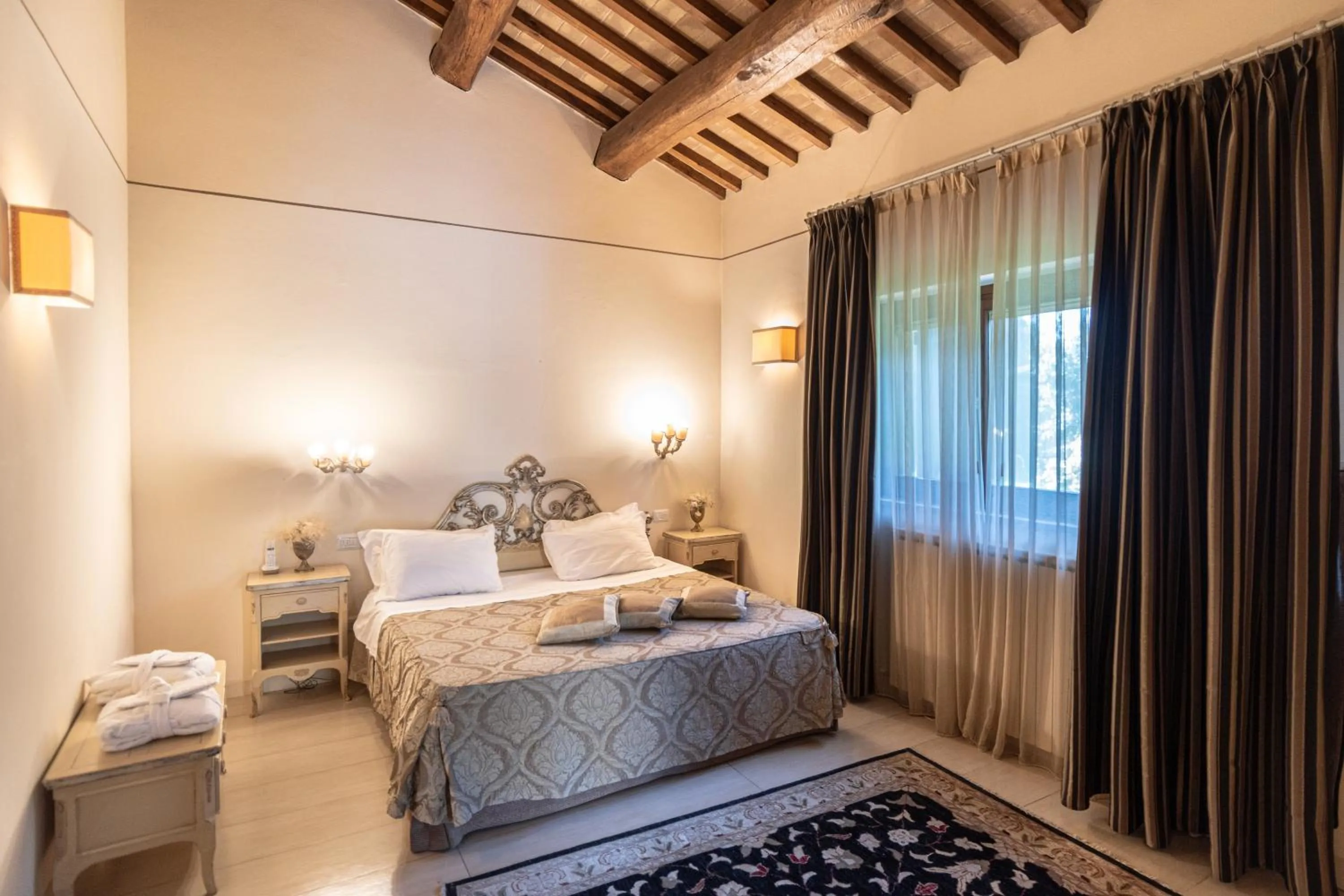 Photo of the whole room in Resort e Spa San Crispino