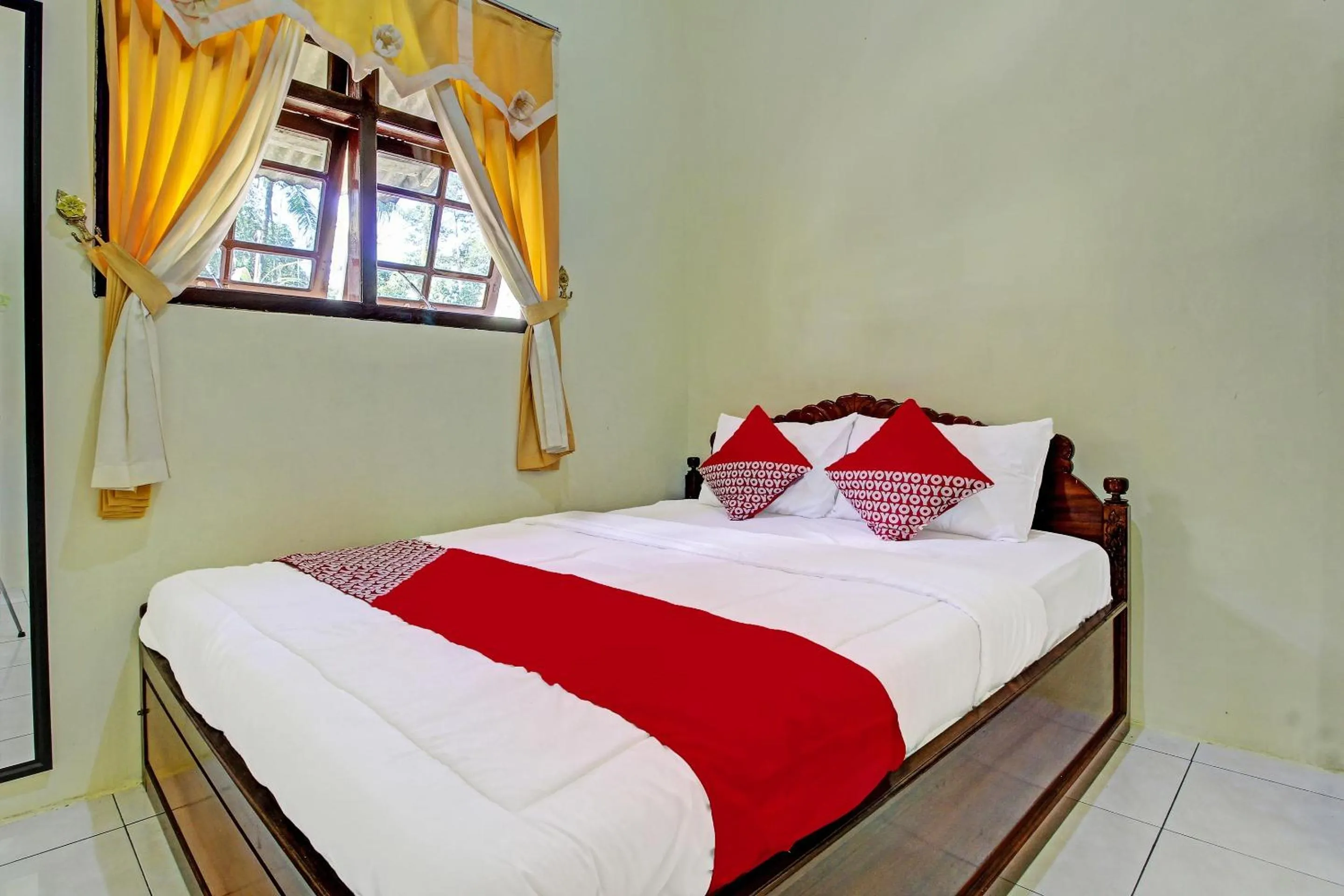 Bedroom, Bed in OYO Life 91177 Desa Wisata Duren Sari