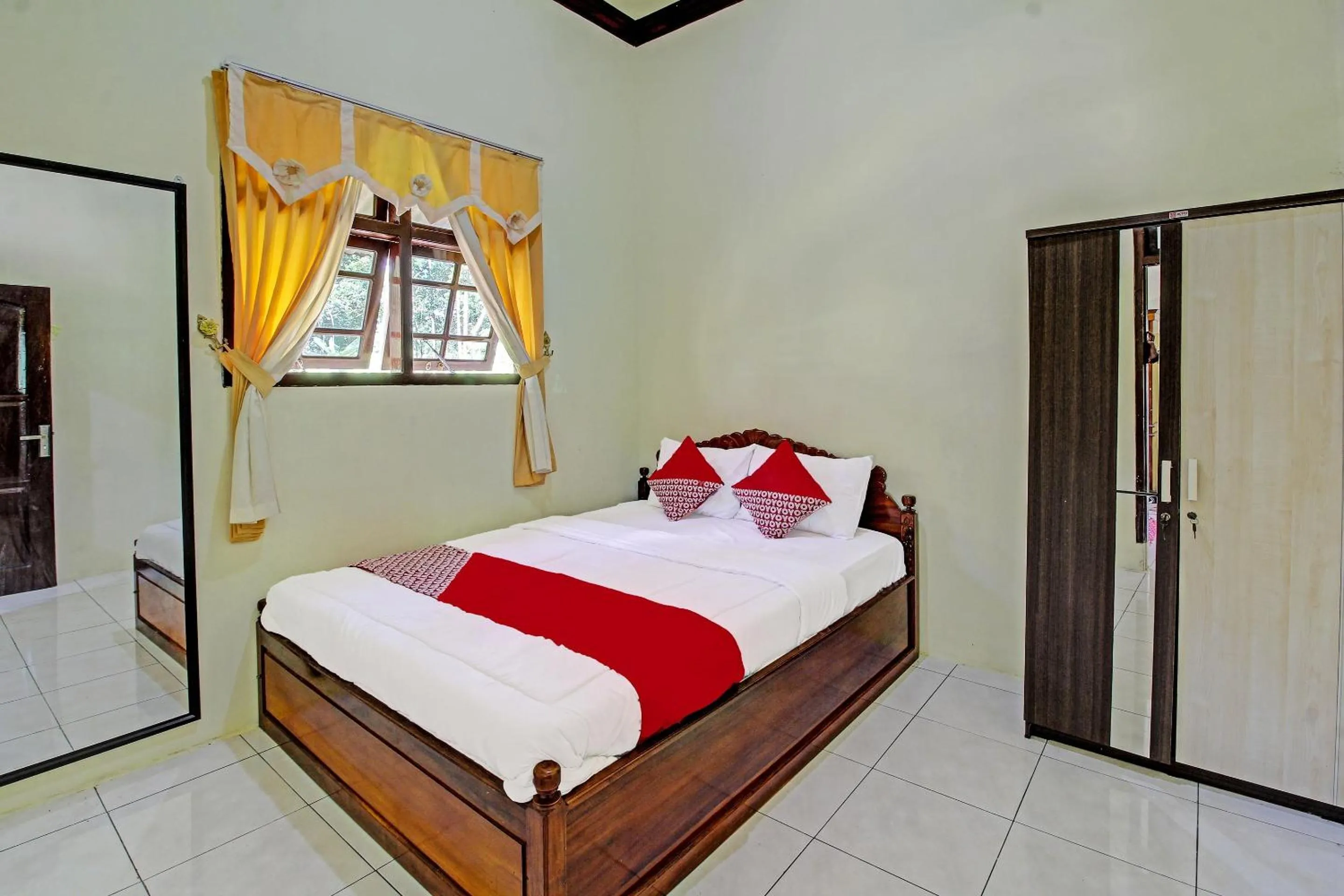 Bedroom, Bed in OYO Life 91177 Desa Wisata Duren Sari