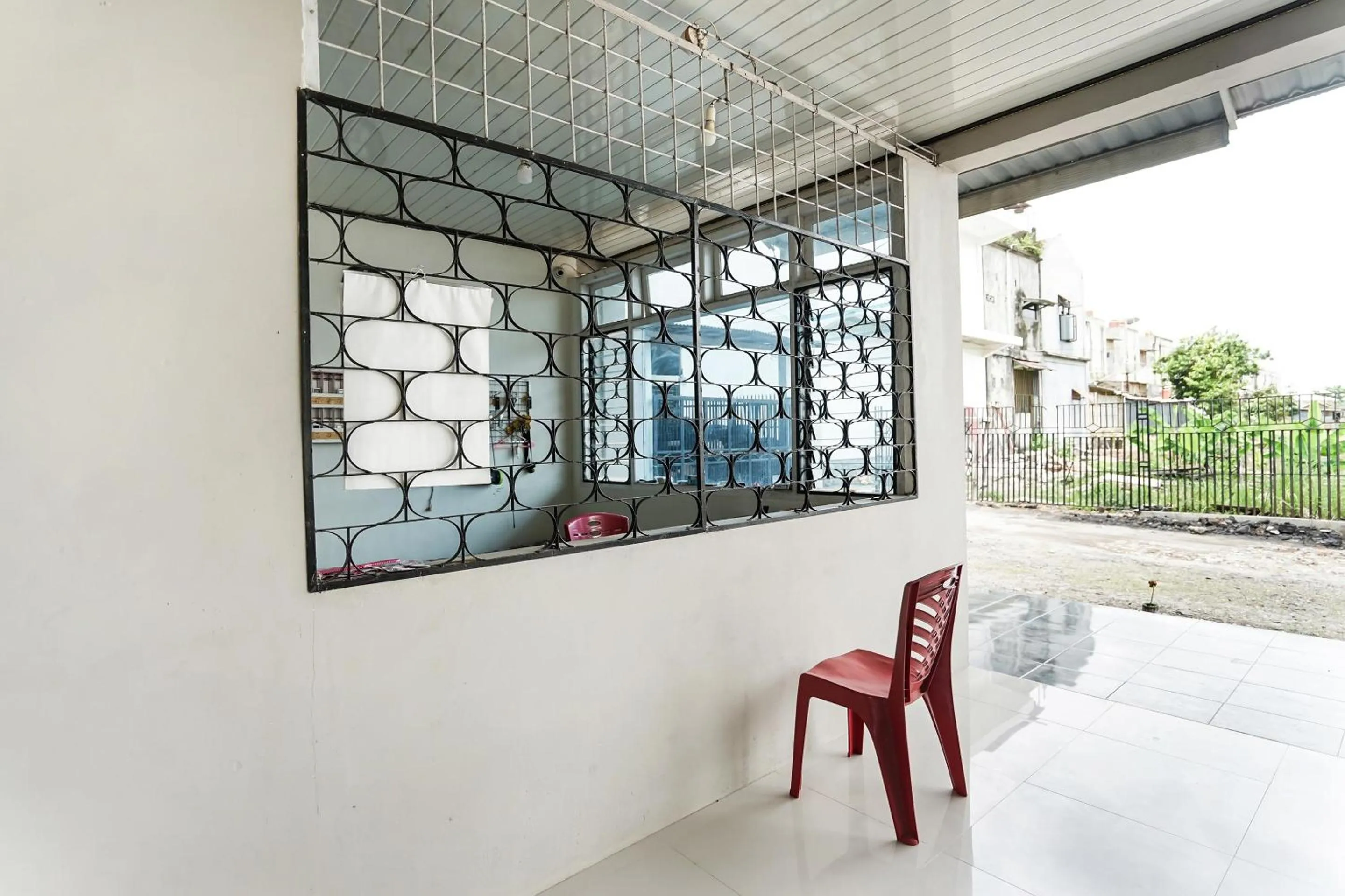 Lobby or reception in Hotel O Penginapan Indah Permai Syariah