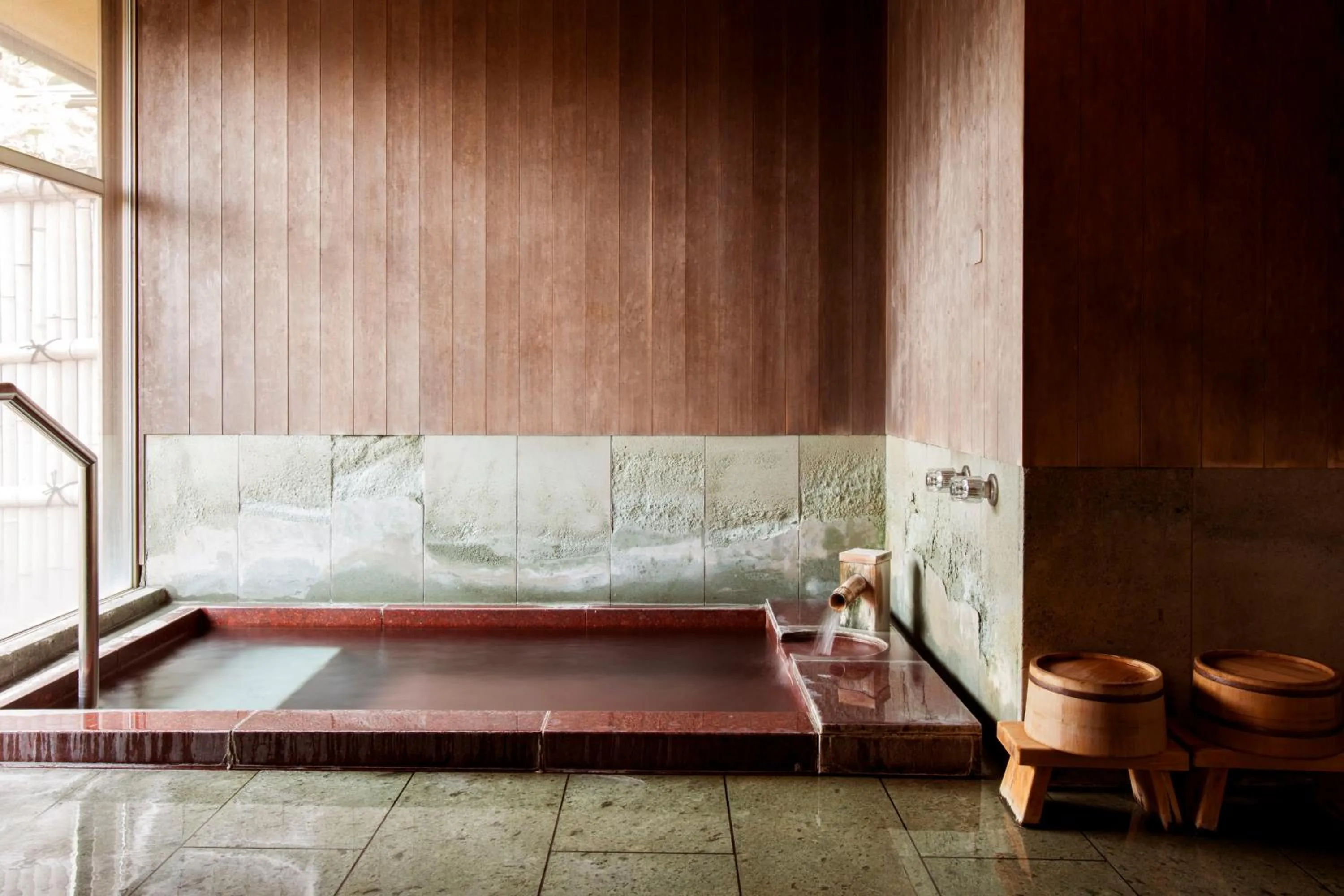 Hot Spring Bath in Sanyo-so