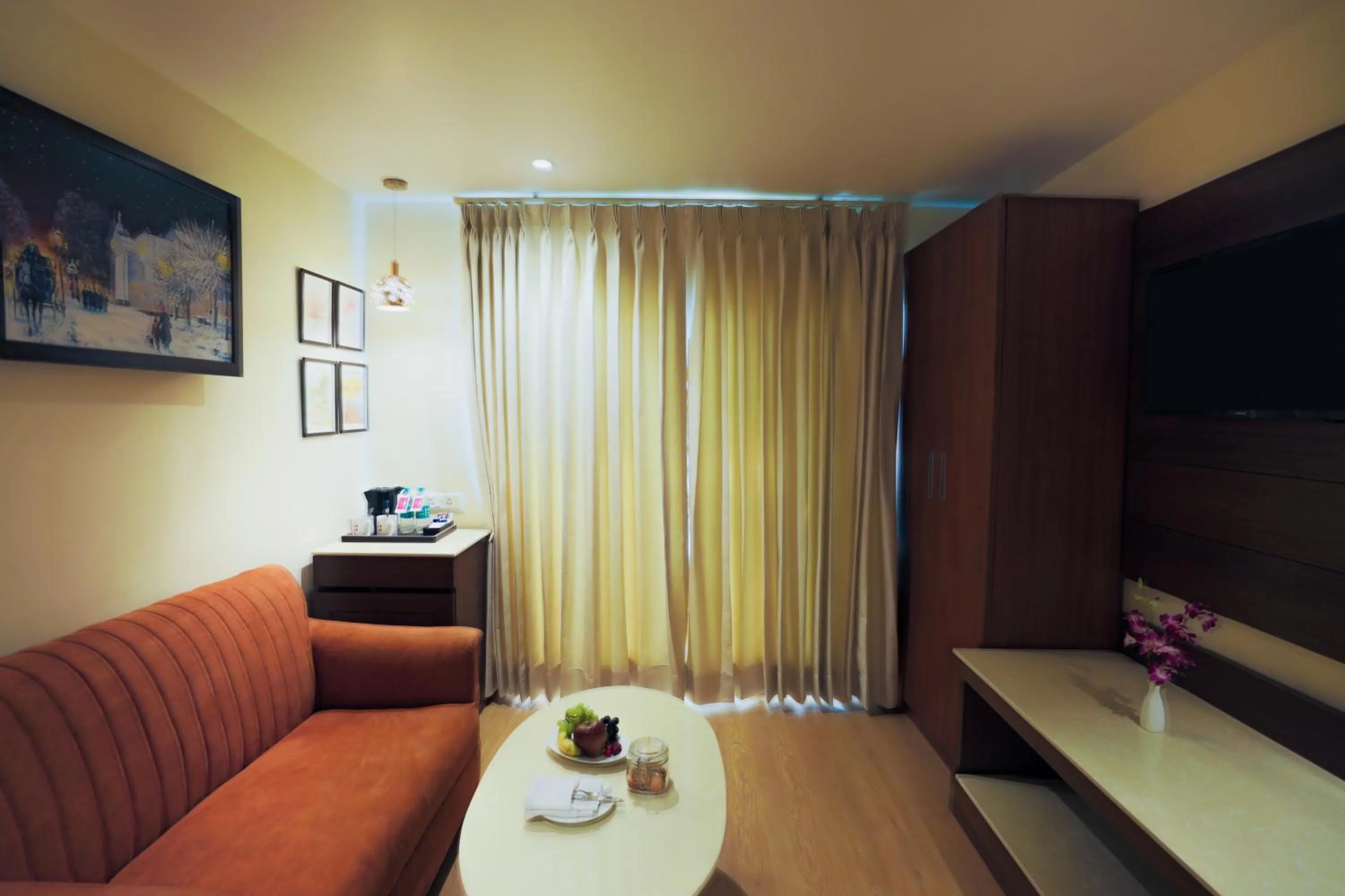 Living room in Regenta Hilltop Shimla